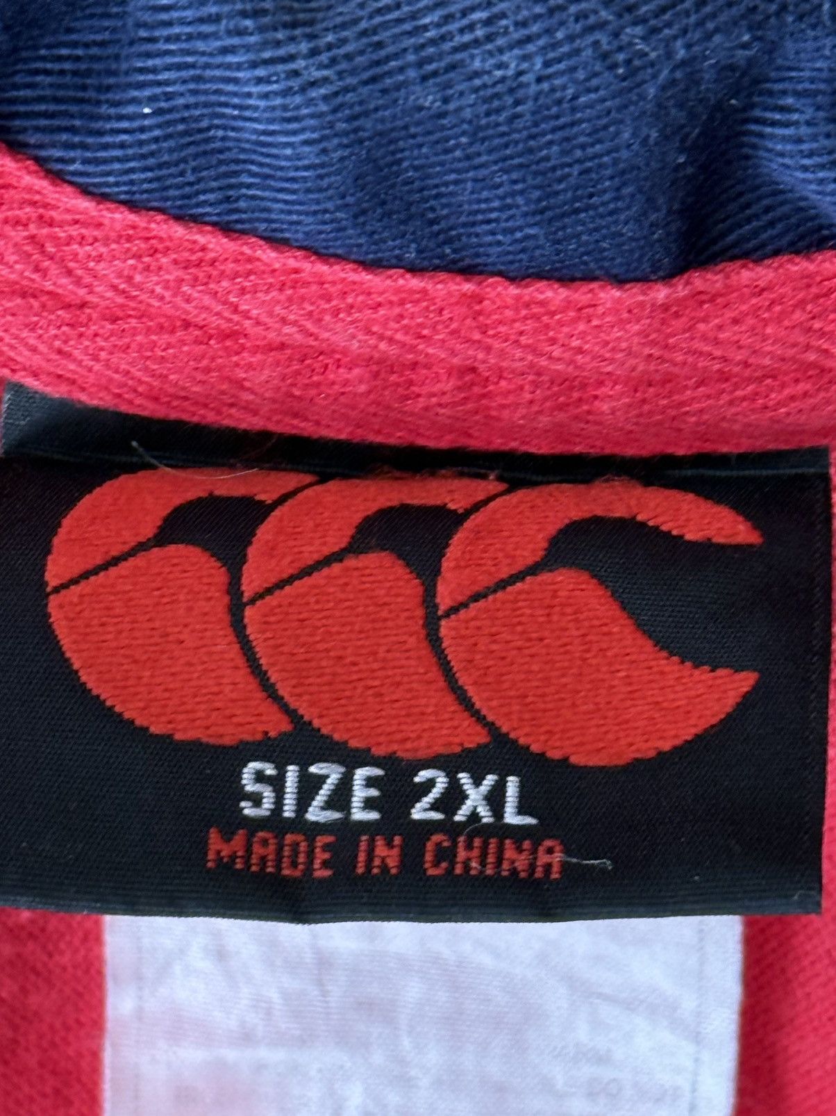 Canterbury of New Zealand Munster Rugby home jersey from the 2004/05 season Size US XXL / EU 58 / 5 - 7 Thumbnail