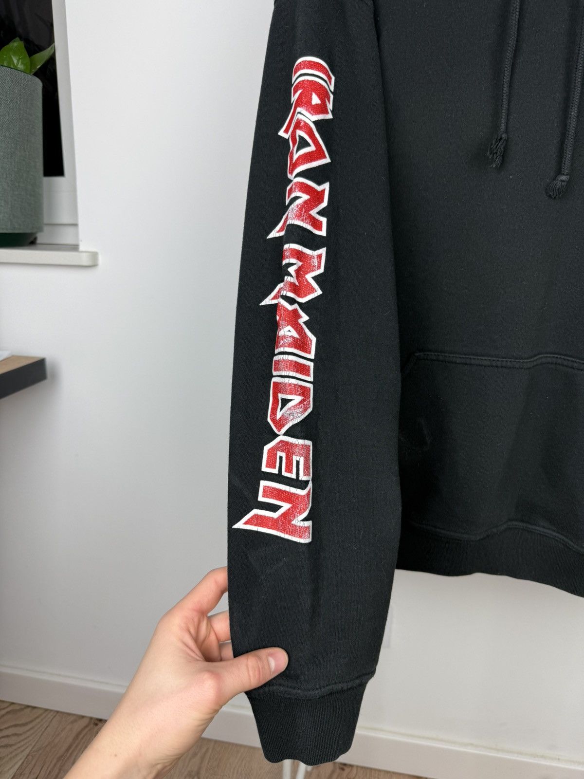 Band Tees × Iron Maiden × Vintage 2003 Vintage Iron Maiden The Trooper Big Logo Black Hoodie Size US L / EU 52-54 / 3 - 5 Thumbnail