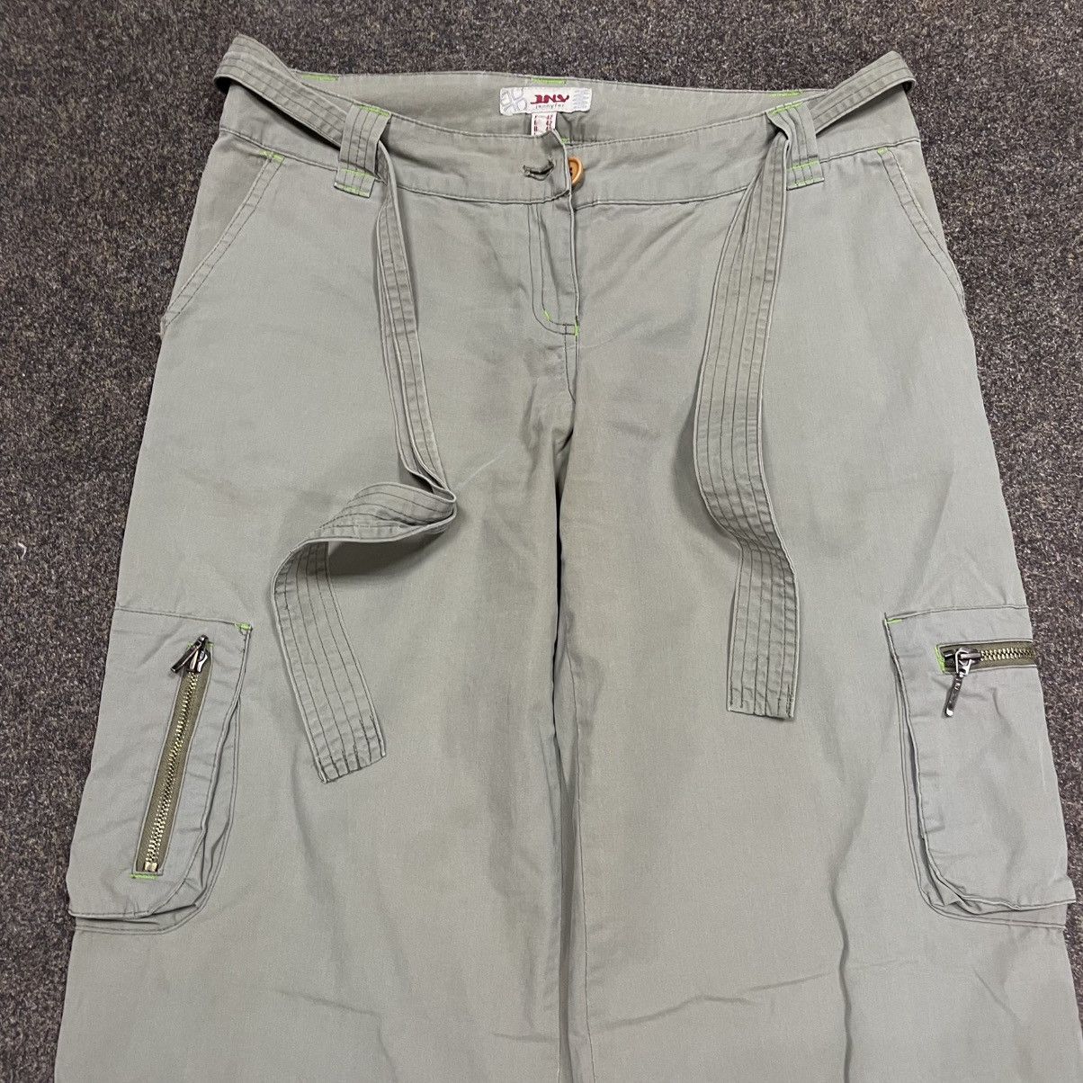 Vintage Vintage Y2K Baggy Cargo Pants Distressed Parachute Skater 32 Size 32" / US 10 / IT 46 - 4 Thumbnail