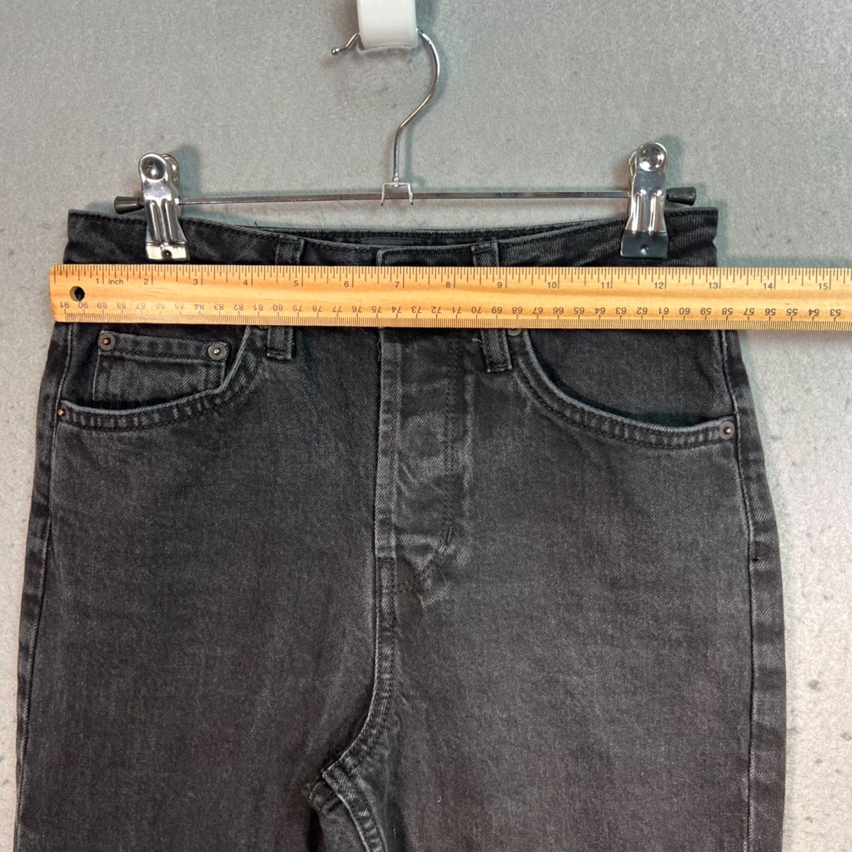 Bdg BDG Urban Outfitters Dillon Black High-Rise Distressed Jeans 26 x 32 Womens Denim Button 5-Pocket Distressed Jeans Size 26" / US 2 / IT 38 - 5 Thumbnail