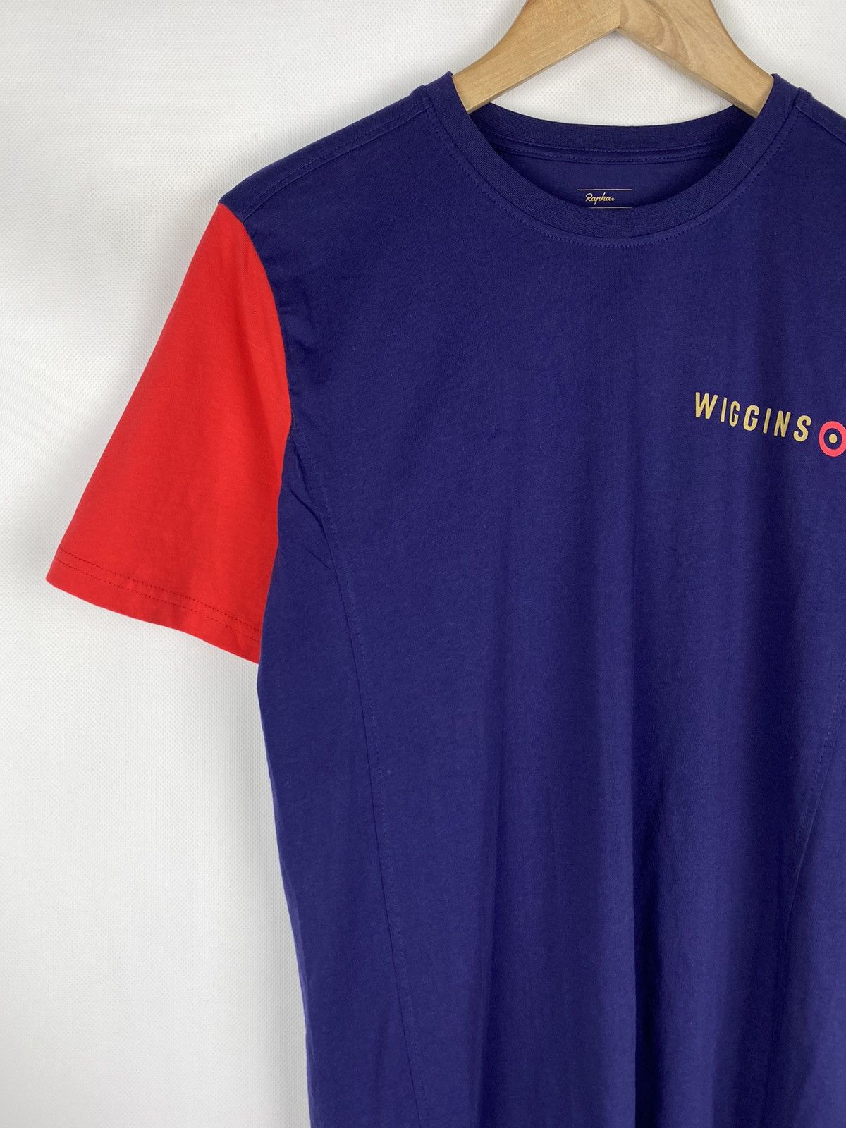 Rapha BNWT! Rapha Bradley Wiggins men’s cycling t shirt size M Size US M / EU 48-50 / 2 - 4 Thumbnail