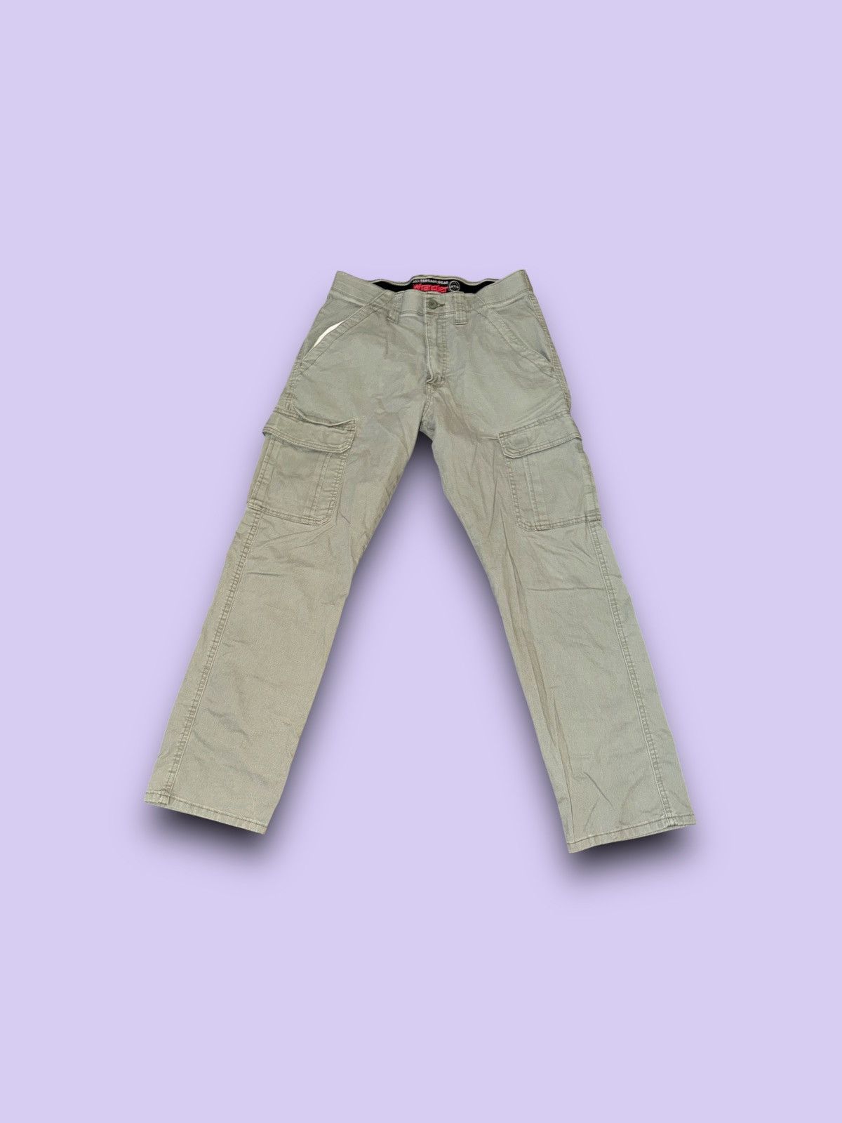 Wrangler Vintage Wrangler ATG cargo pants khaki men’s 30x32 Size US 30 / EU 46 - 2 Thumbnail