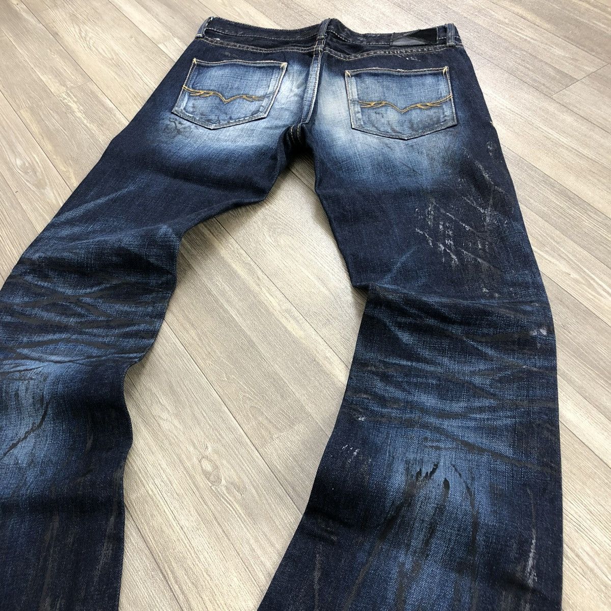 GOSTAR DE FUGA × If Six Was Nine × Tornado Mart 🇯🇵 2000s Fuga Devil Vomits Claw Mark Distressed Flared Jeans Size US 30 / EU 46 - 22 Thumbnail