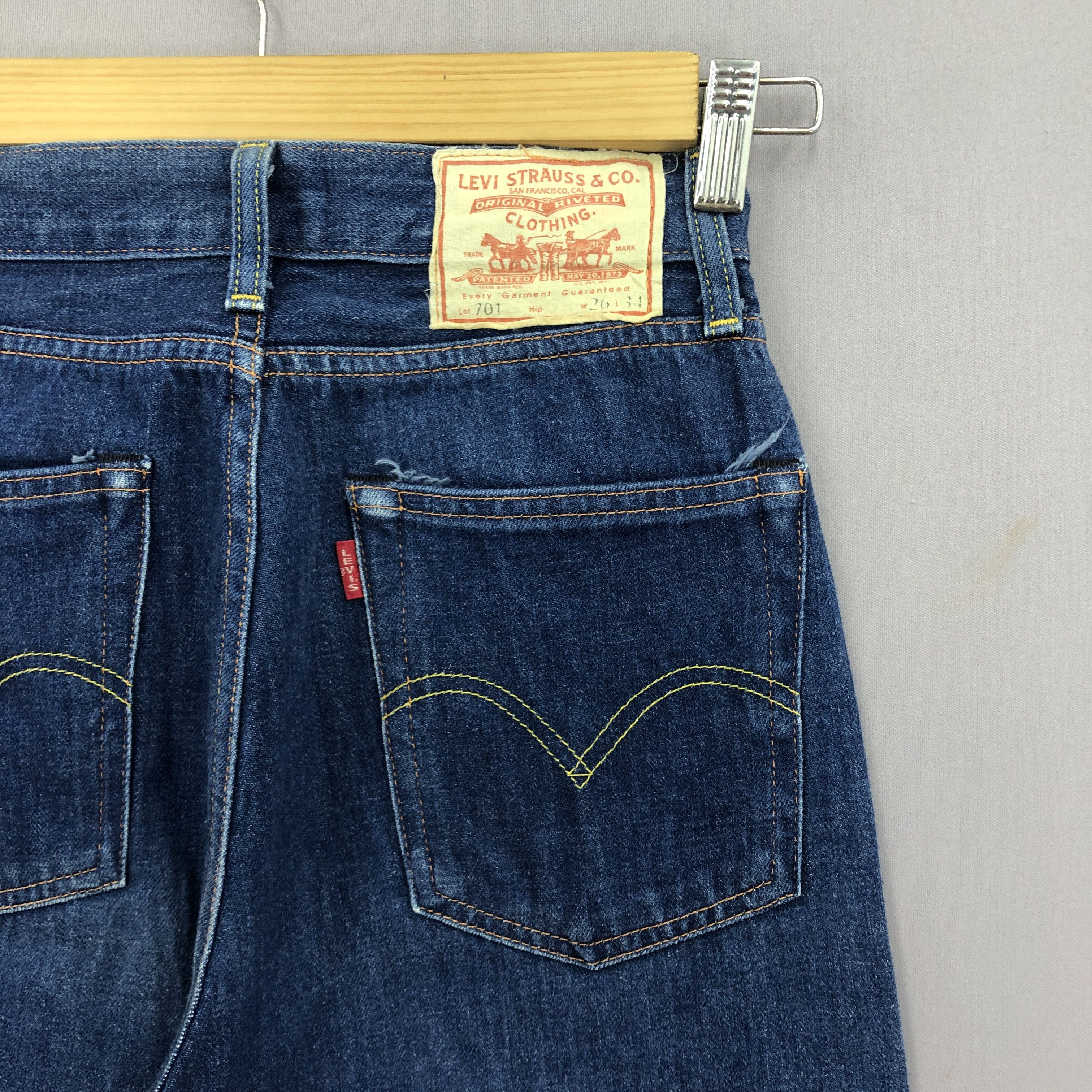 Levi's Vintage Levis 701 Selvedge Jeans Levi's Redline Denim Size 24" / US 00 / IT 34 - 5 Thumbnail