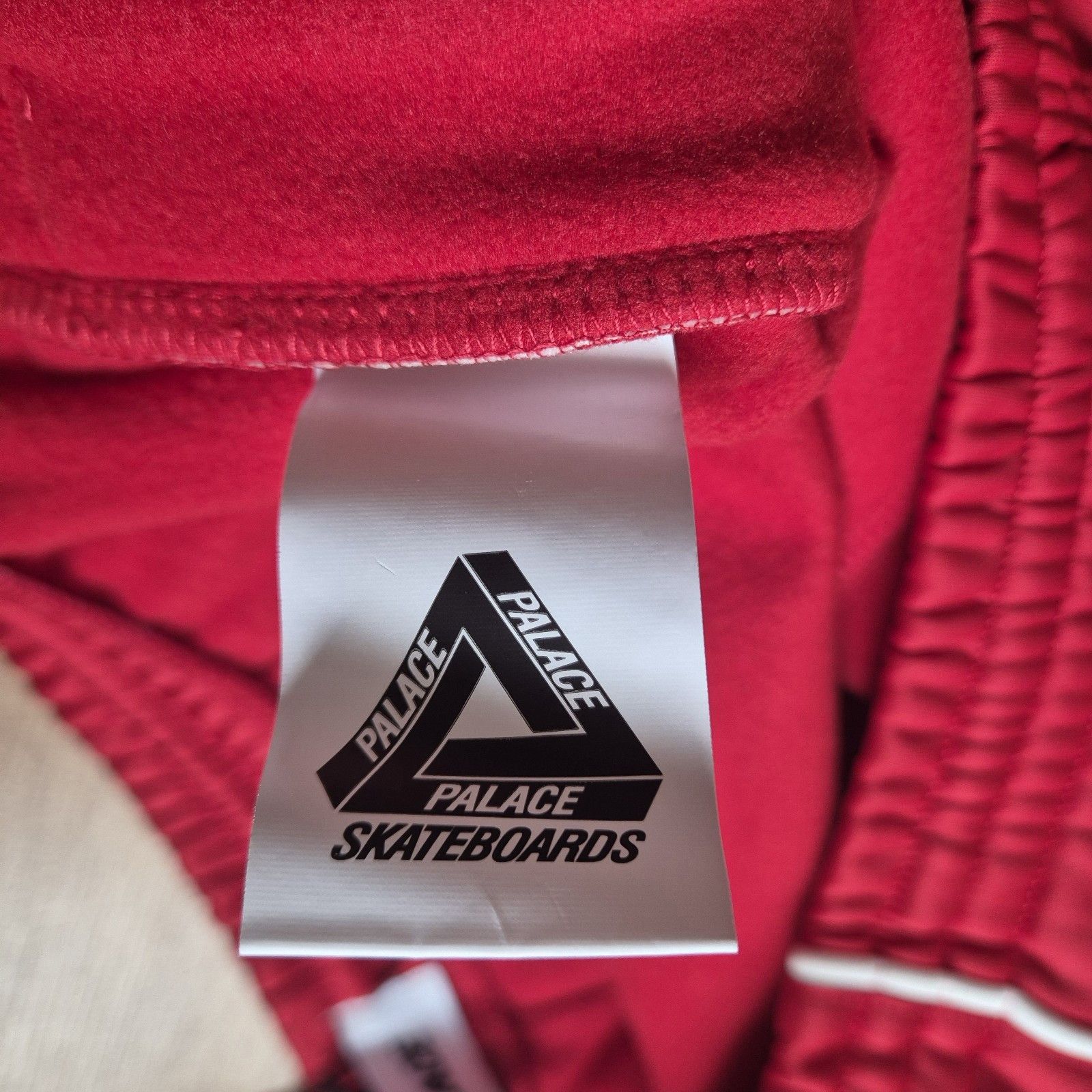 Palace Palace Polyknit Track Jogger Black Red SS24 Size US 32 / EU 48 - 8 Thumbnail
