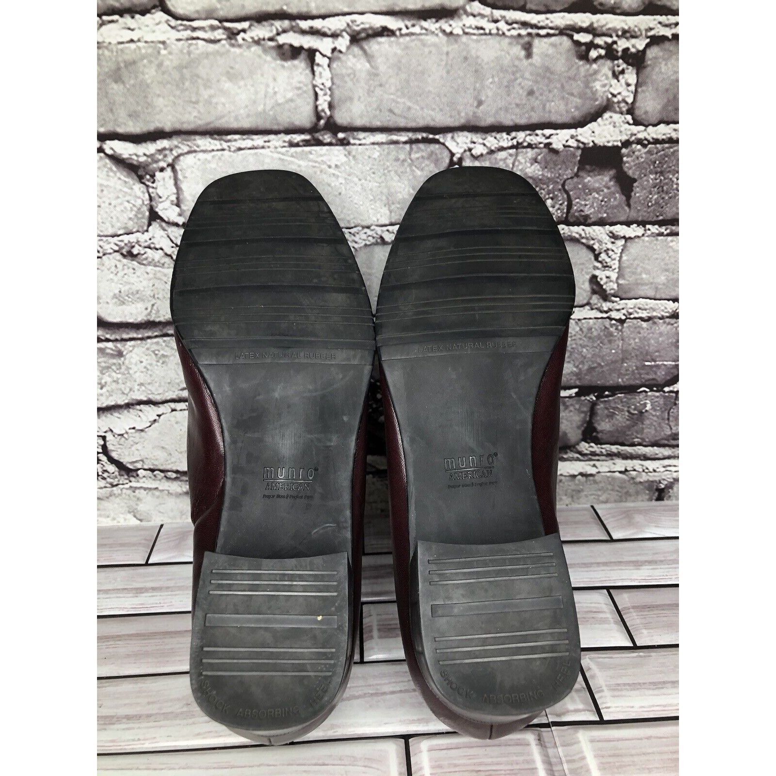 Other Munro American Burgundy Leather Suede Heel Loafer Shoes Wome Size US 10 / IT 40 - 10 Thumbnail