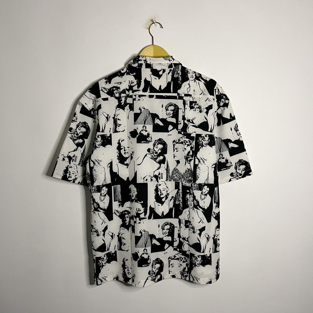 If Six Was Nine Marilyn Monroe Graphic Ciao Pop Art Camp Collar Shirt Size US XL / EU 56 / 4 - 8 Thumbnail