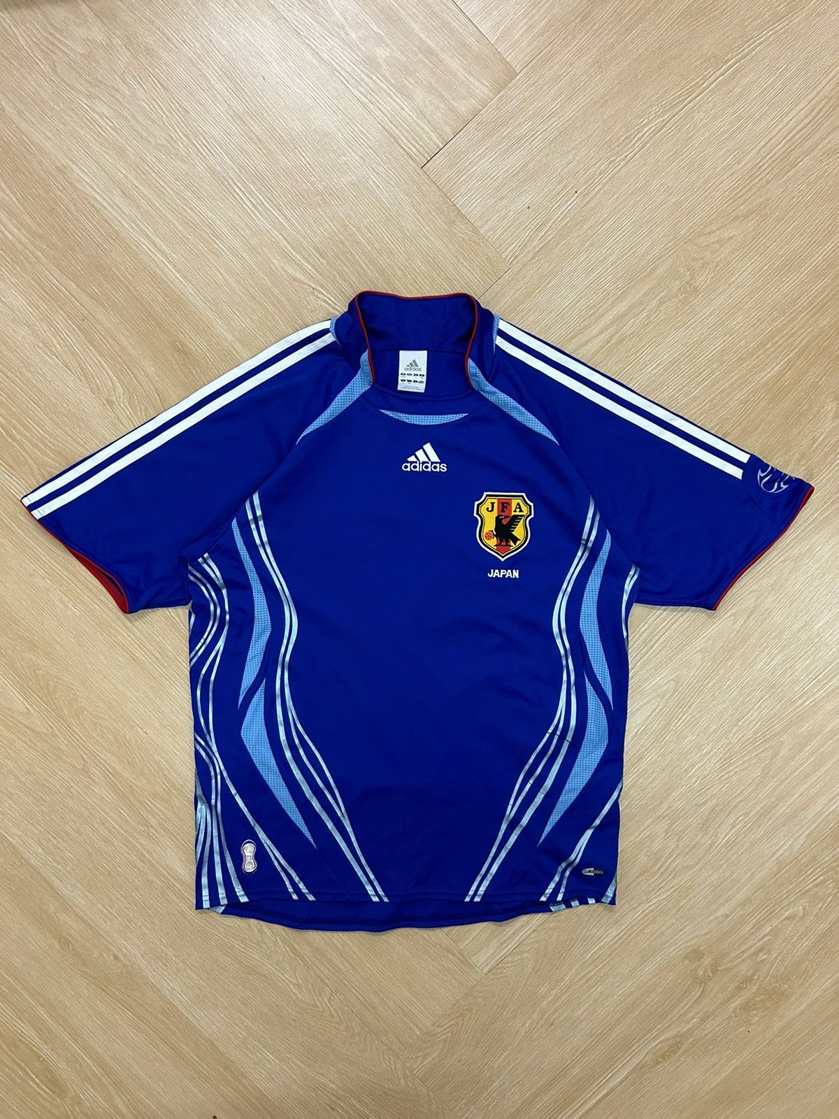 Japanese Brand × Vintage Vintage Japan Soccer Jersey 2006 Size US L / EU 52-54 / 3 - 1 Thumbnail