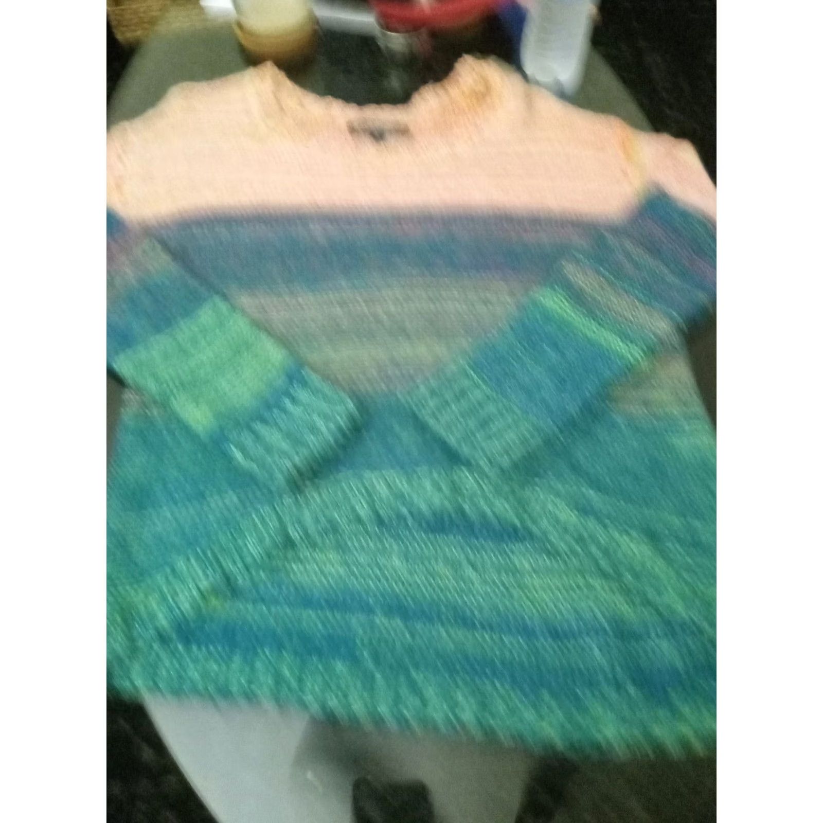 Almost Famous VINTAGE Almost Famous Women's L Pullover Sweater Peach Green Stretchy Asymmetrical Hemline | Womens | Pullover | Green | Peach | L Size L / US 10 / IT 46 - 2 Thumbnail