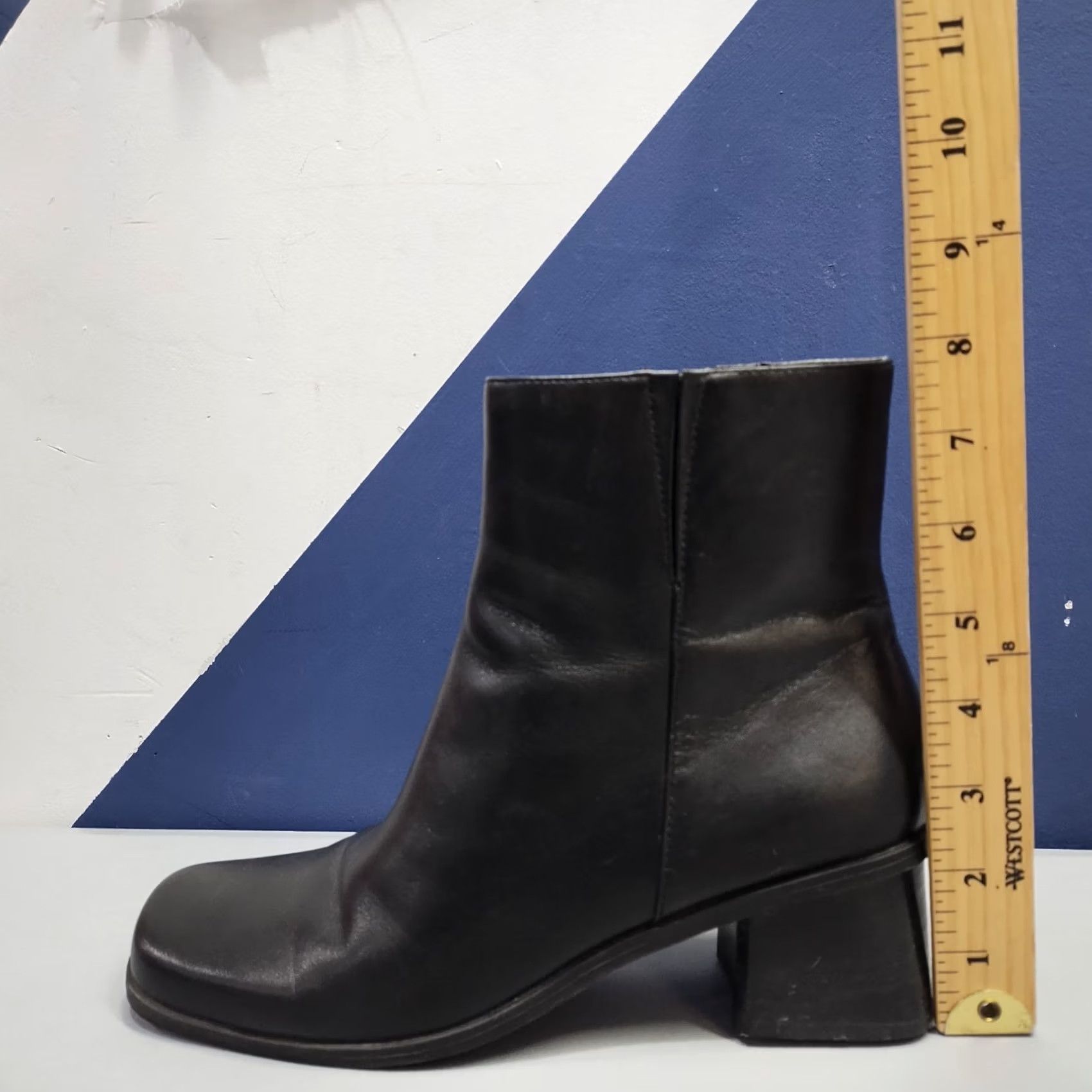 Vintage Madeline Womens Bootie Shoes 9M Black Leather Square Toe Block Heel Side Zip Size US 9 / IT 39 - 8 Thumbnail