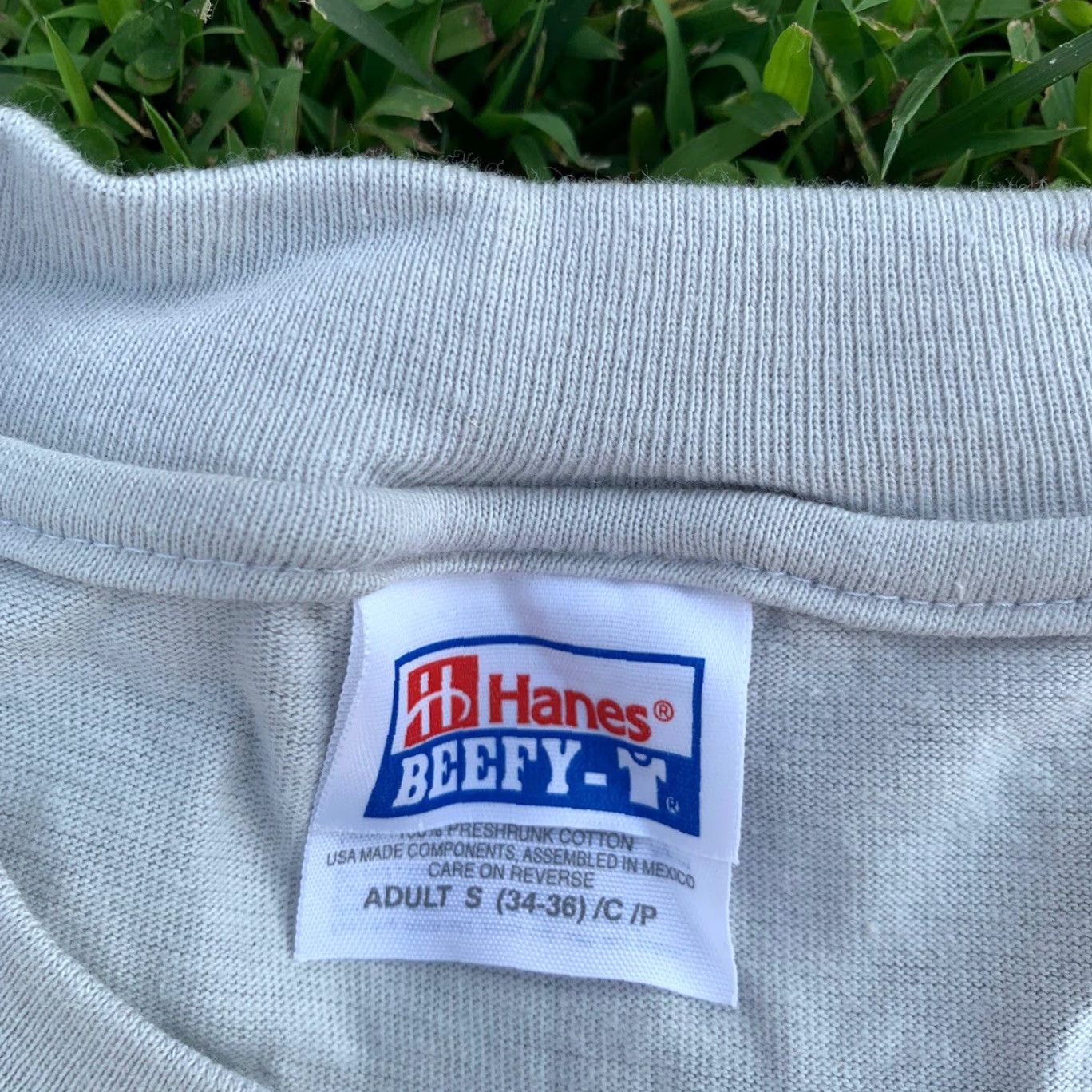 Hanes VINTAGE Mens White T-Shirt 90s Skulls Skeleton All Over Print Graphic Tee Crew Neck Short Sleeve Small Size US S / EU 44-46 / 1 - 3 Thumbnail