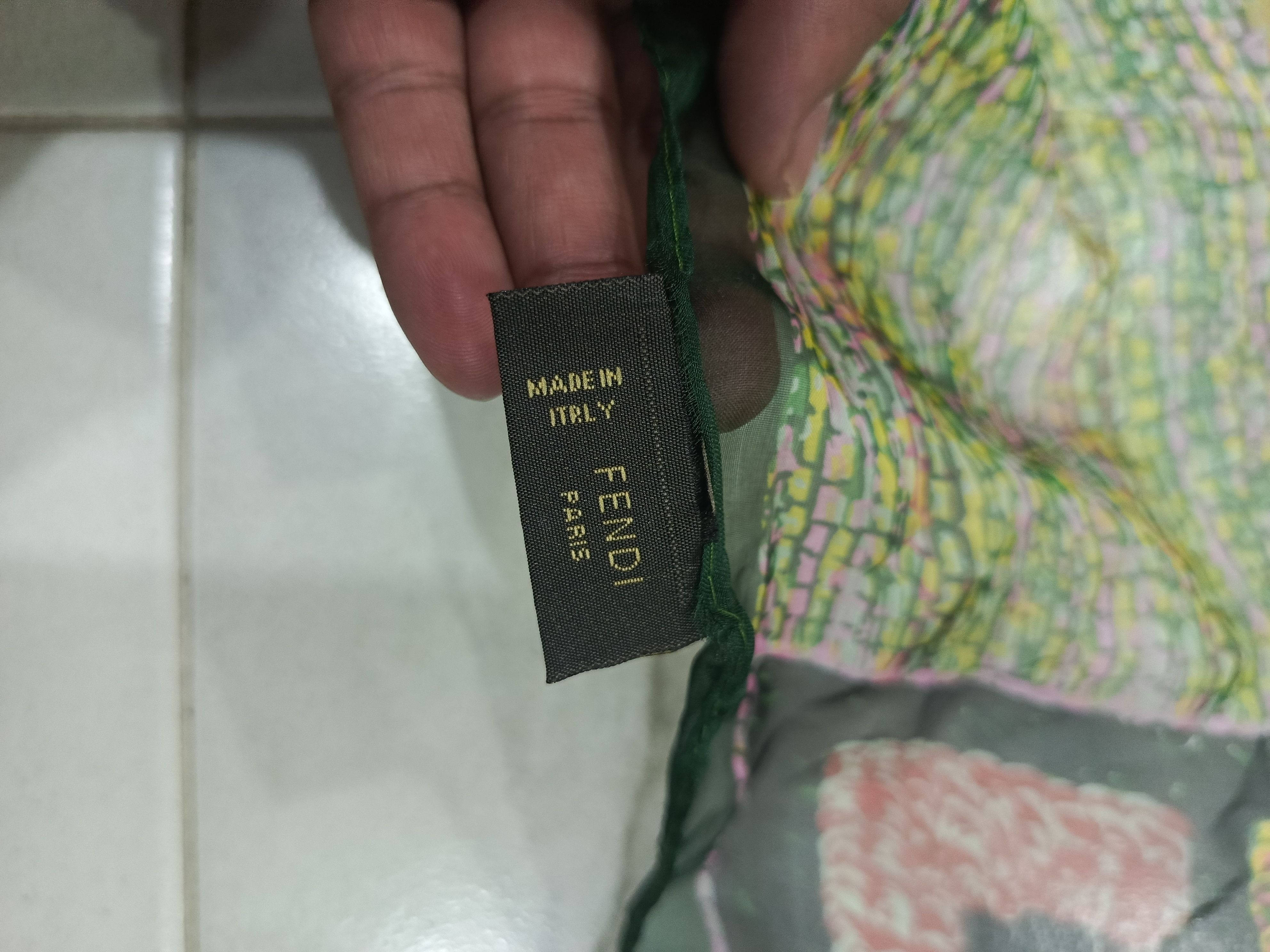 Fendi Fendi FF logo silk scarf. Size ONE SIZE - 13 Thumbnail