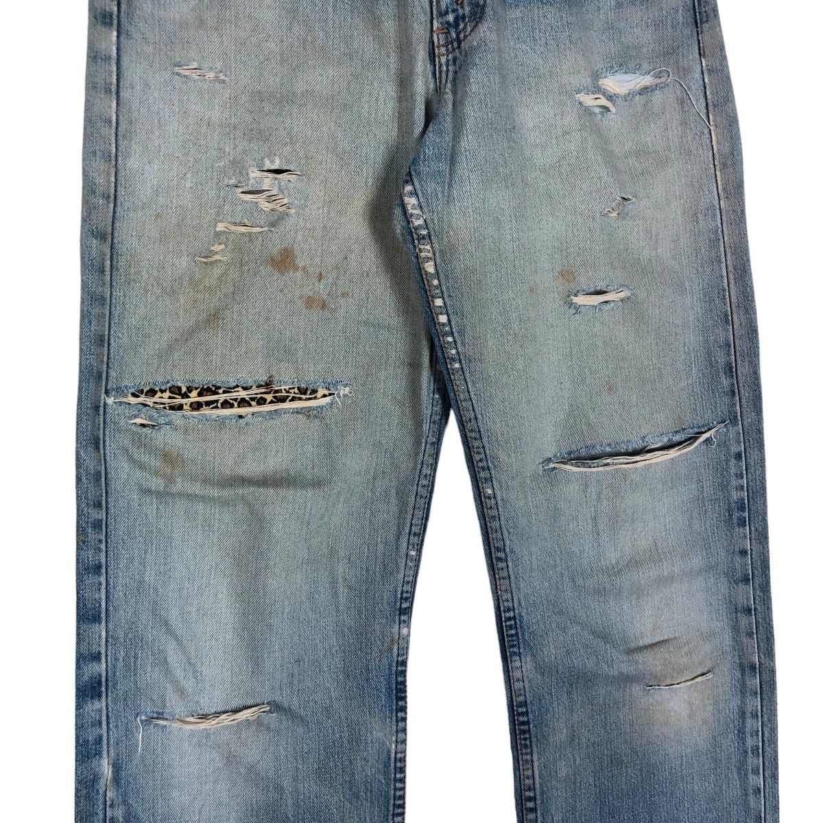 Levi's Vintage Levi’s Distressed Denim Jeans Size US 29 - 5 Thumbnail