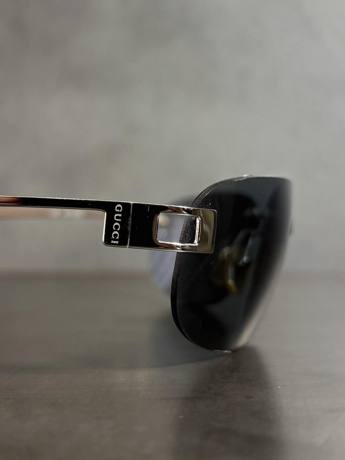 Gucci 2000s Vintage Gucci Sunglasses Y2K Rimless GG 1429/S 1990s Size ONE SIZE - 2 Thumbnail