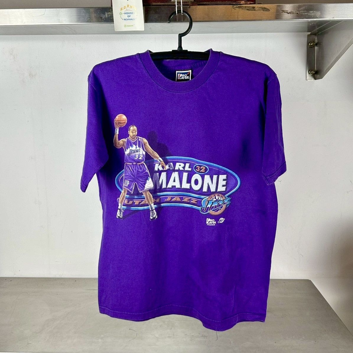 Vintage 90s Karl Malone Utah Jazz NBA Pro Player T-shirt