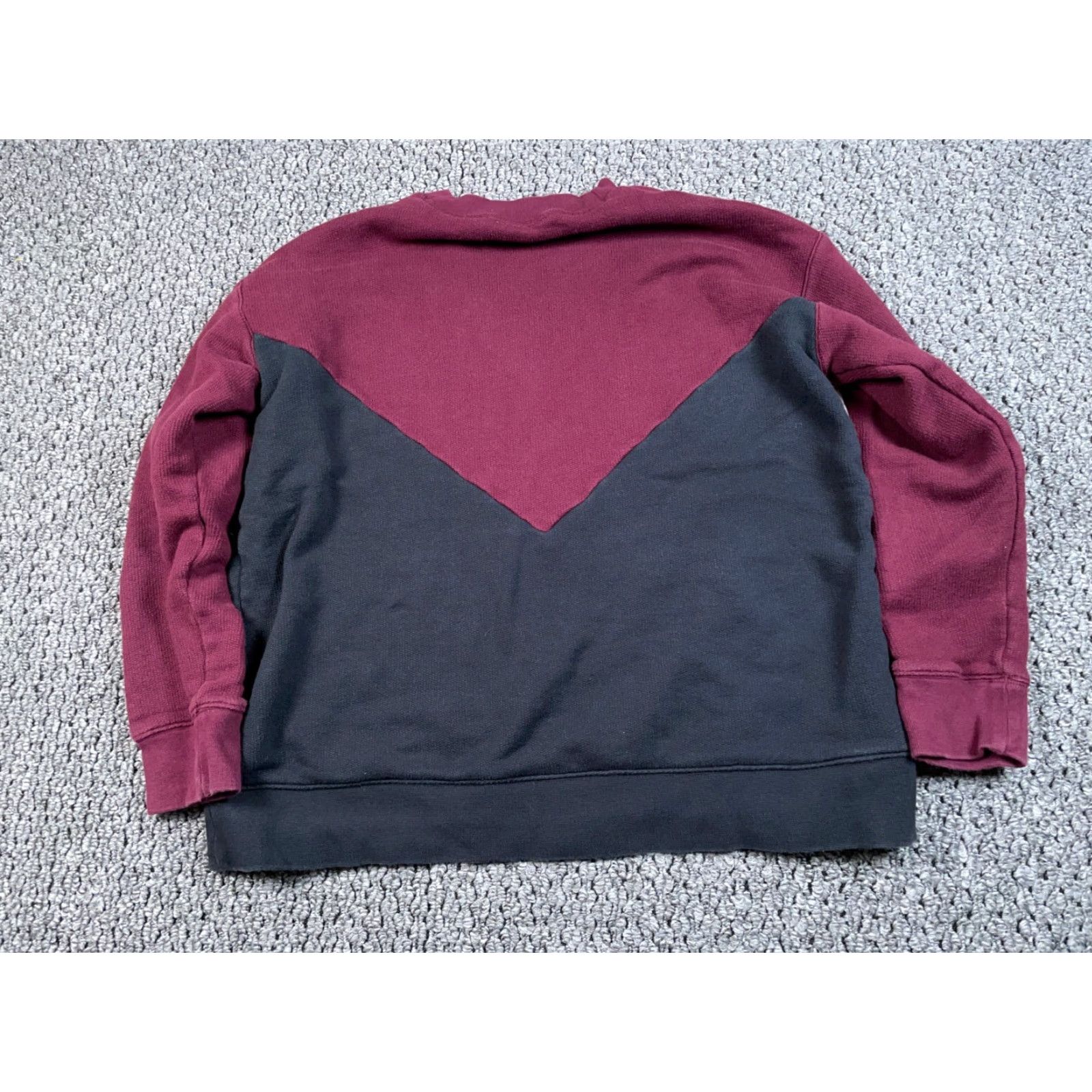 Adidas adidas Trefoil Logo Sweatshirt Waffle Knit Women's Large Red Black Embroidered Size L / US 10 / IT 46 - 2 Thumbnail