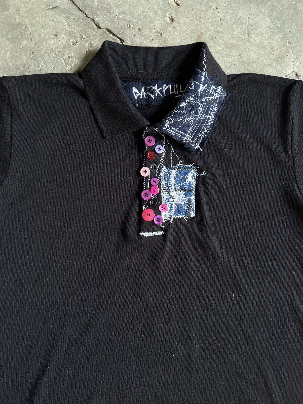 Japanese Brand Darkpull Multiple Buttons Polo Tshirt Size US M / EU 48-50 / 2 - 1 Thumbnail