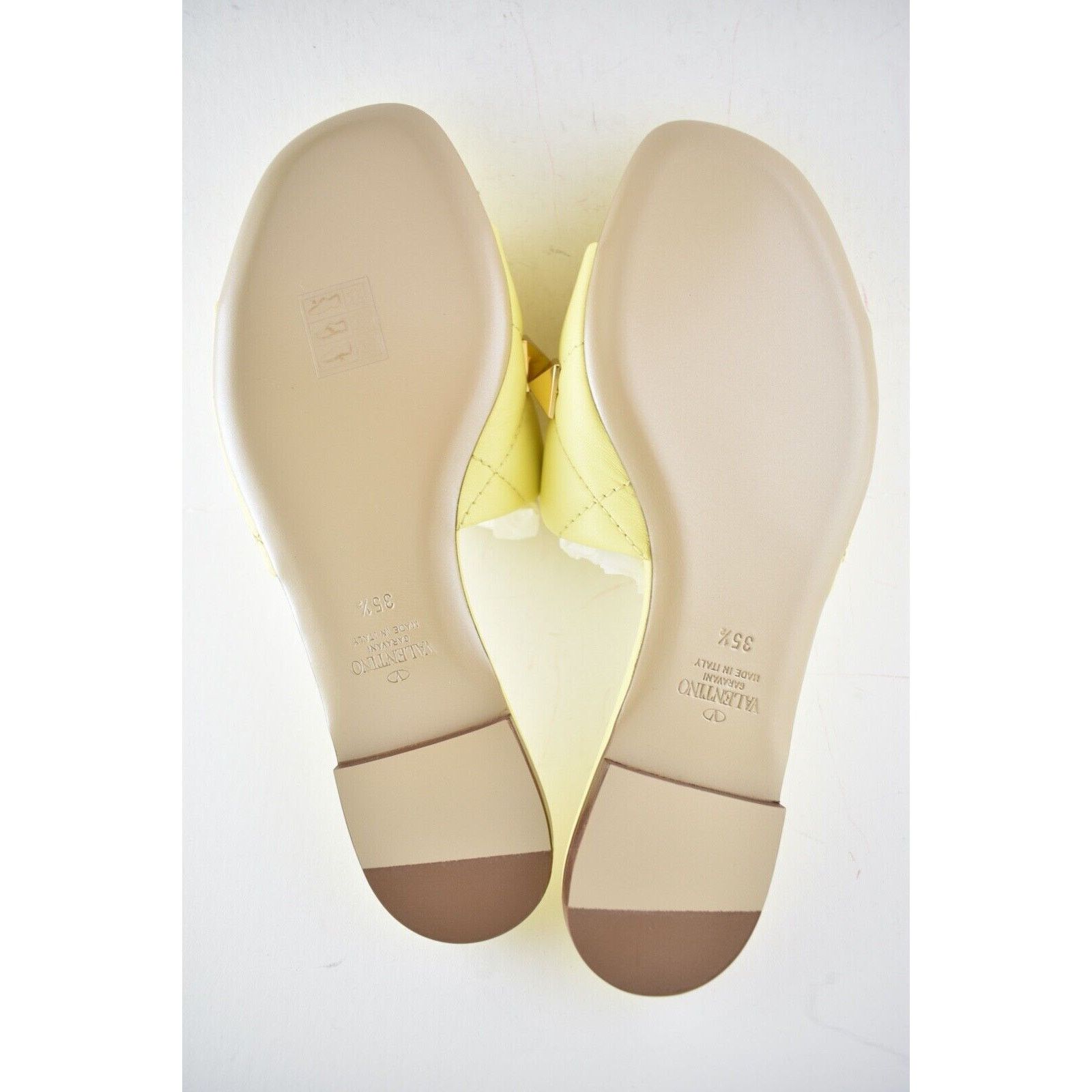 Valentino Valentino Rockstud Roman Stud Lime Yellow Leather Quilted Size US 6.5 / IT 36.5 - 12 Thumbnail