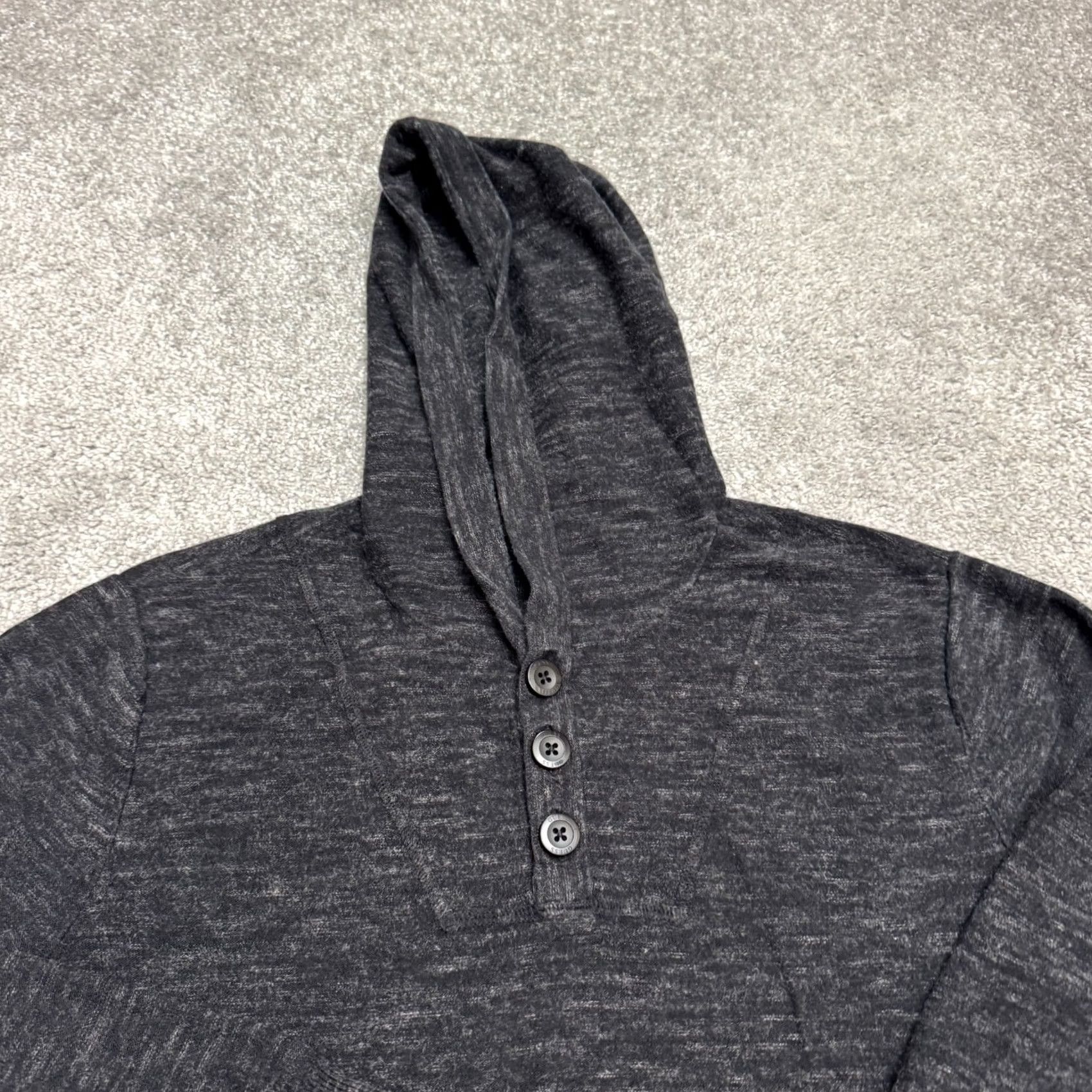 H&M Guess Space Dye Pullover Hoodie Sweater Mens M Charcoal Gray Knit Henley Logo Button Casual Size US M / EU 48-50 / 2 - 3 Thumbnail