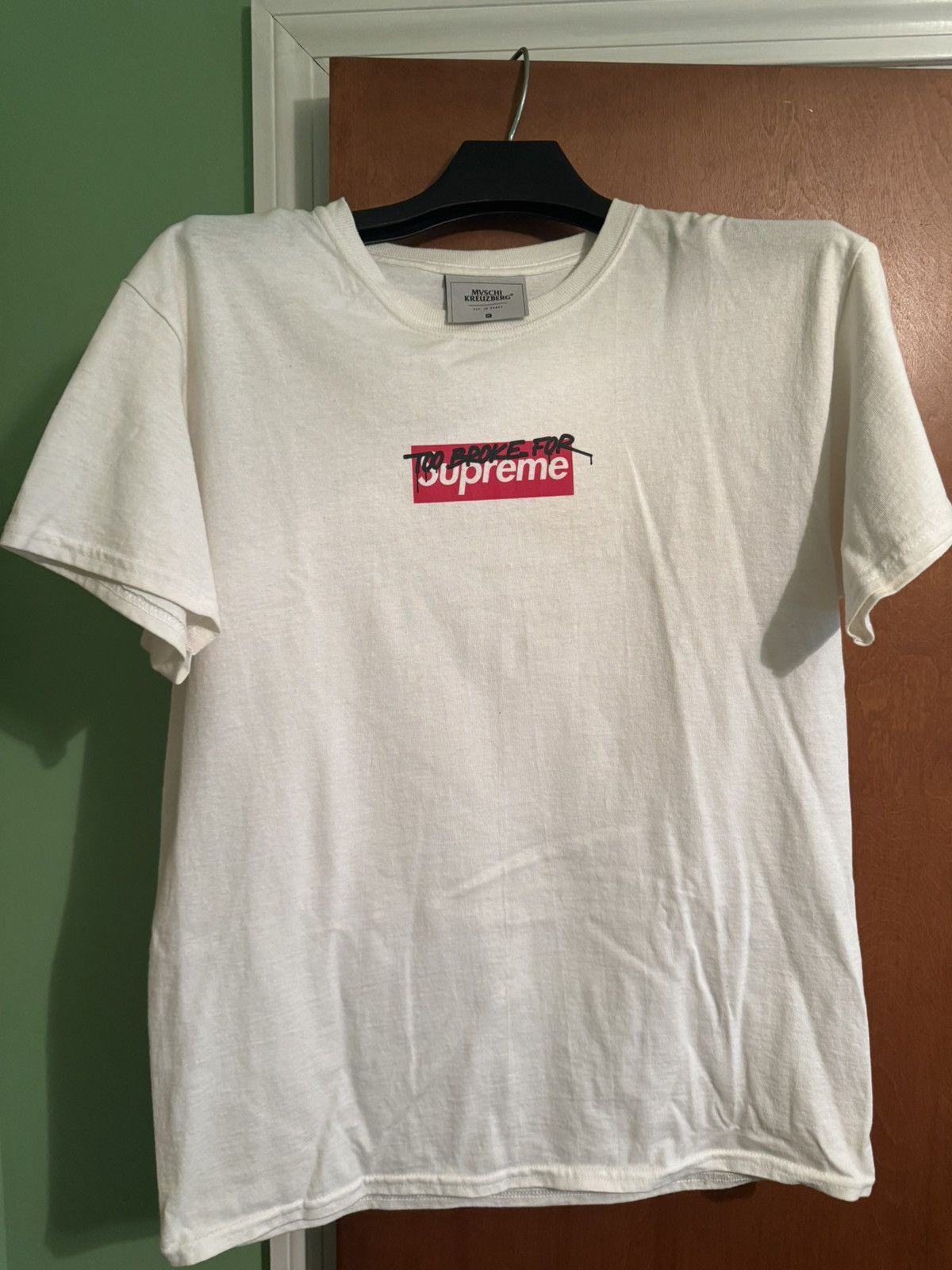 Other Too Broke For Supreme Tee Size US M / EU 48-50 / 2 - 1 Thumbnail