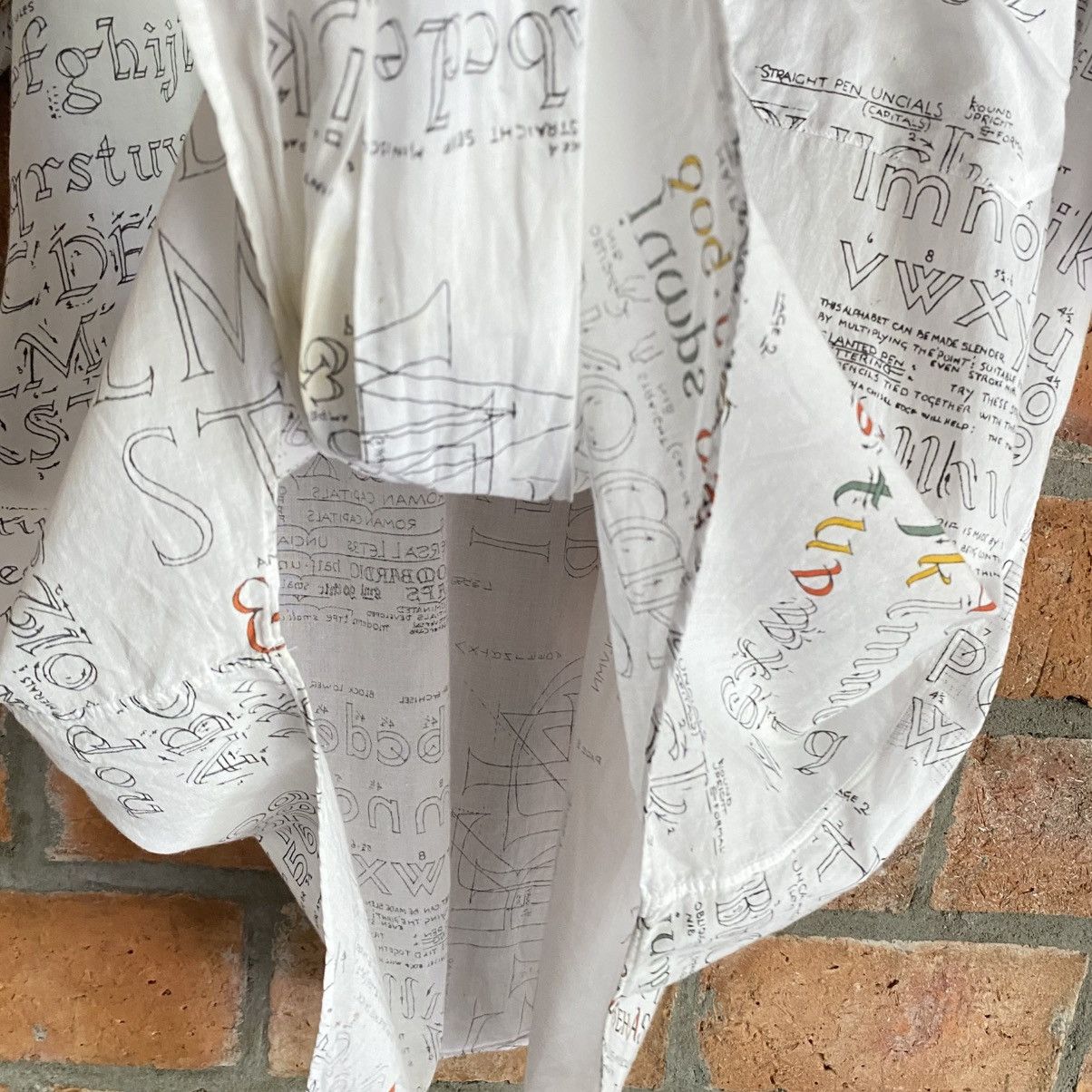 Paul Smith Paul Smith White Alphabet Print Shirt Size US XL / EU 56 / 4 - 13 Thumbnail