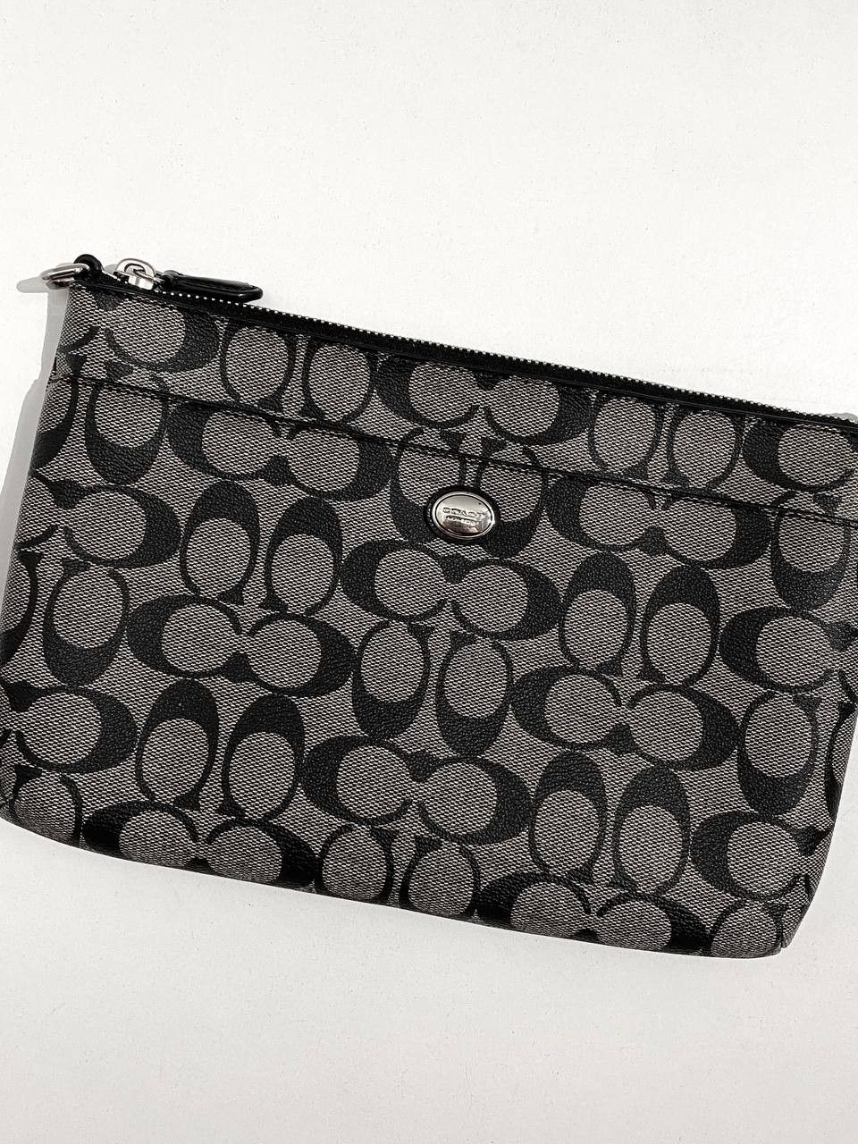Coach Coach Peyton Logo Signature Swingpack Crossbody Shoulder Bag Size ONE SIZE - 4 Thumbnail