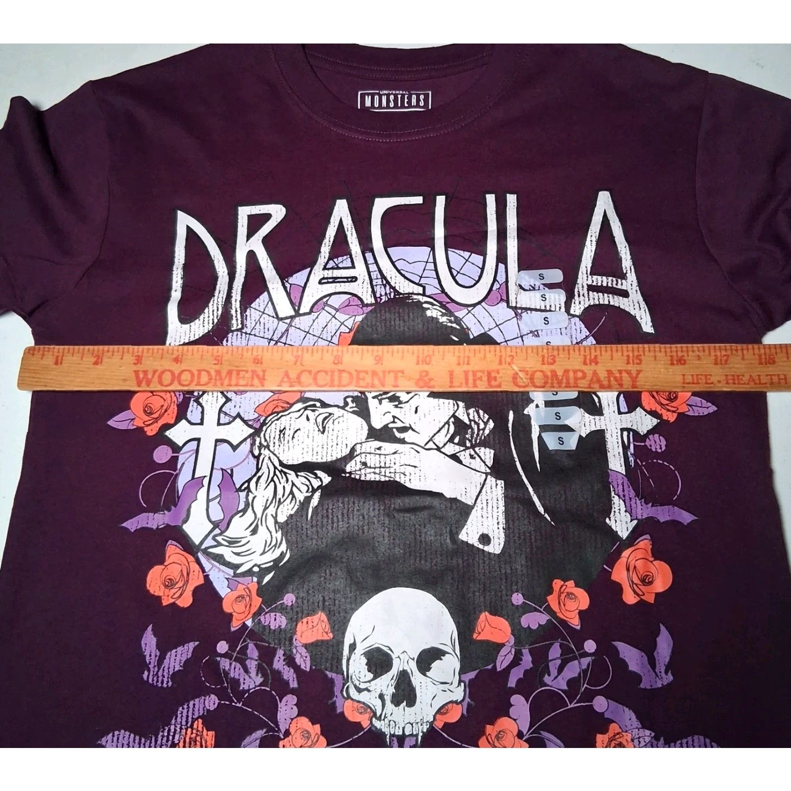 Vintage Universal Studios Monsters Dracula Shirt Women Small Purple Graphic Horror NEW Movie Monster Film Womens Size S / US 4 / IT 40 - 4 Thumbnail