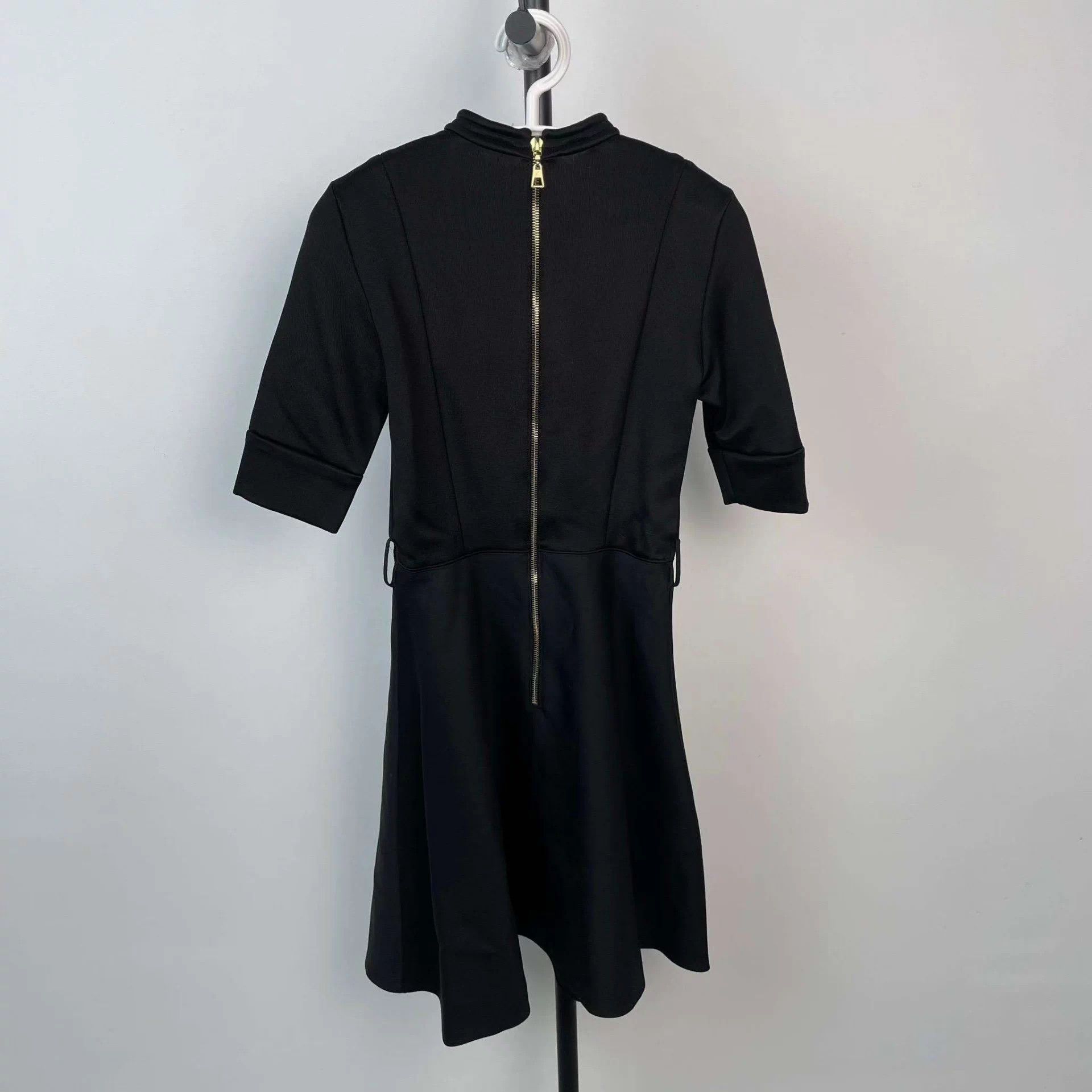 Louis Vuitton LV Waisted XS Black Dress Size XS / US 0-2 / IT 36-38 - 2 Thumbnail