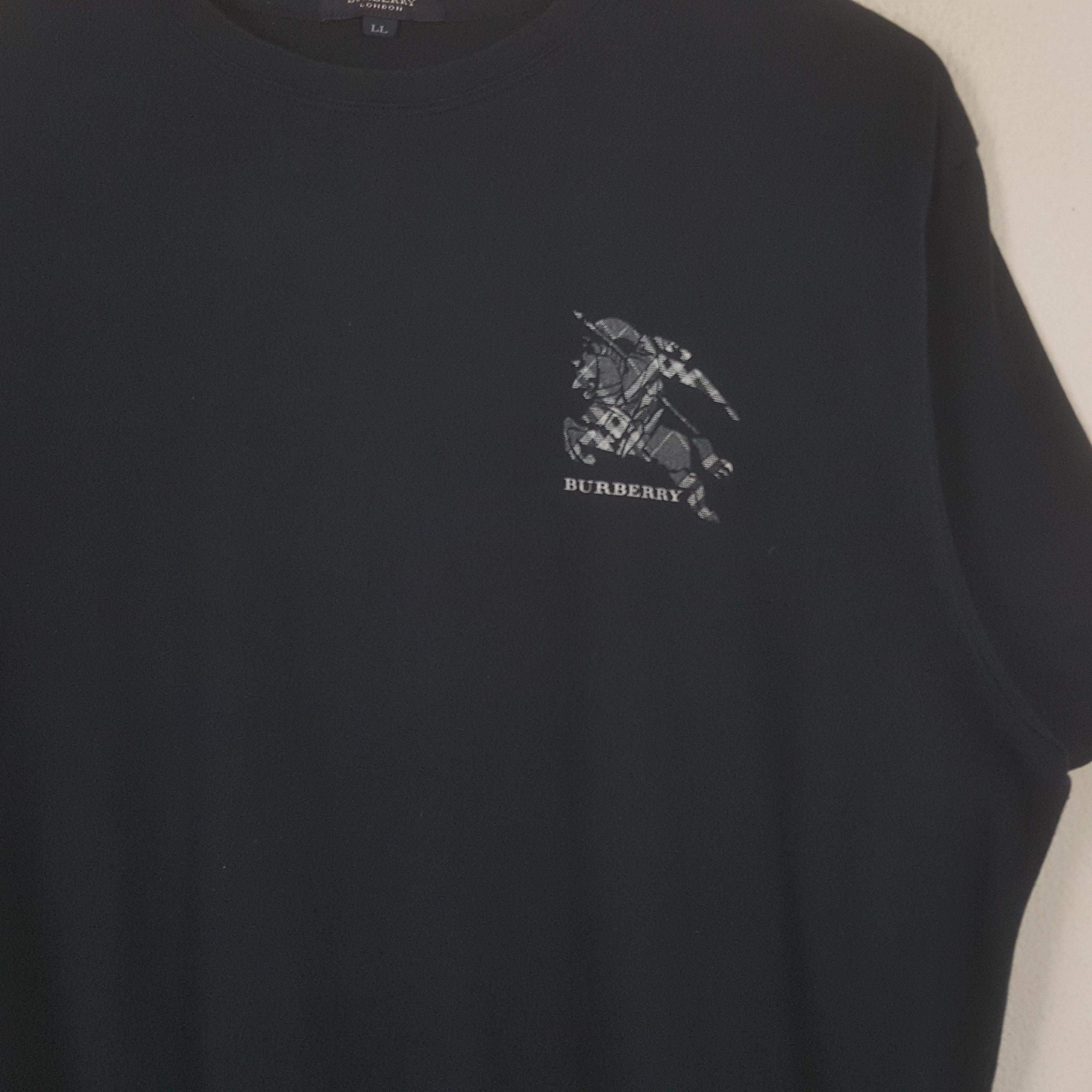 Burberry × Vintage Vintage Burberry London Luxury Brand Tshirt Size US XL / EU 56 / 4 - 4 Thumbnail