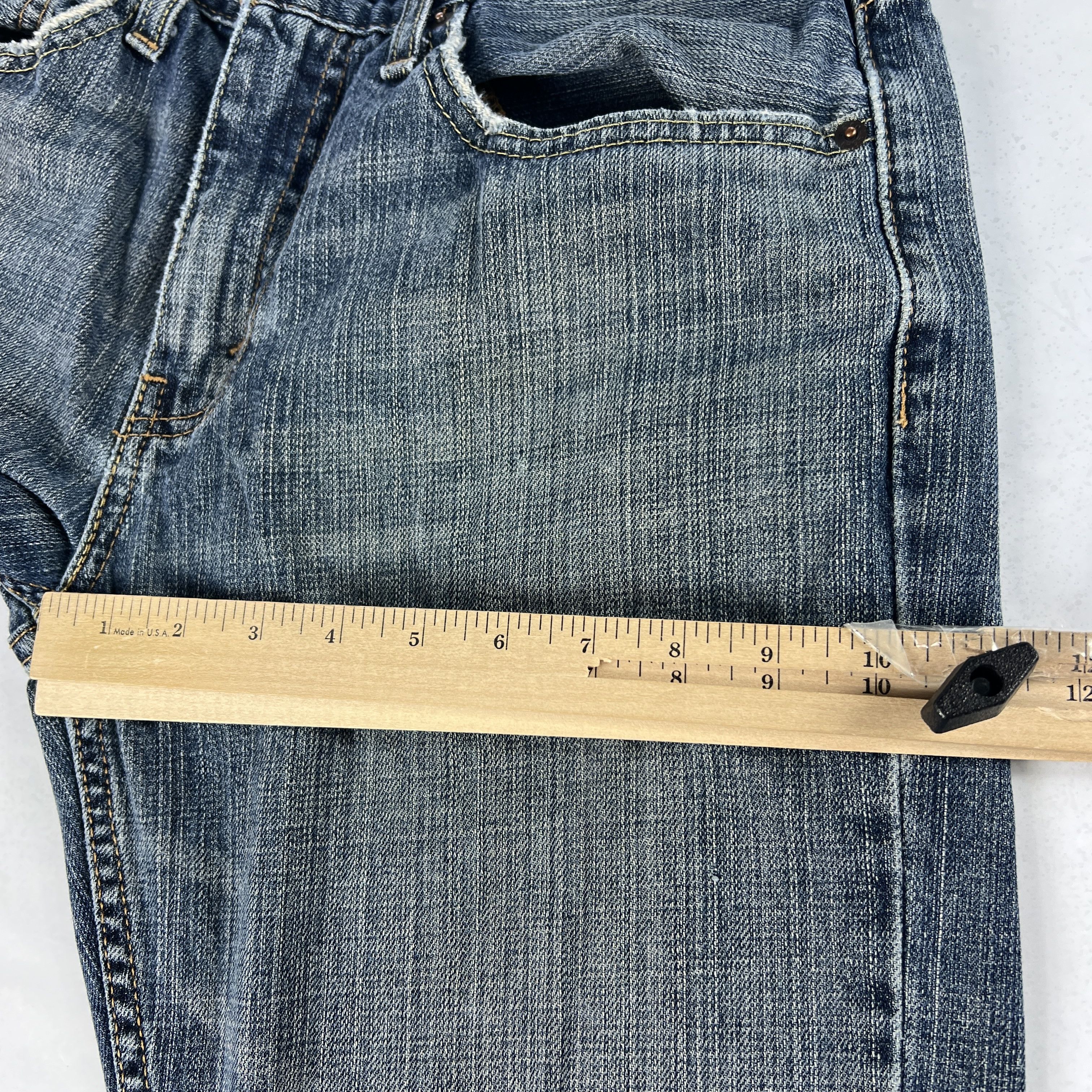 Levi's Levi's Jeans 559 Relaxed Fit Straight Leg Blue Faded Denim Size US 32 / EU 48 - 21 Thumbnail