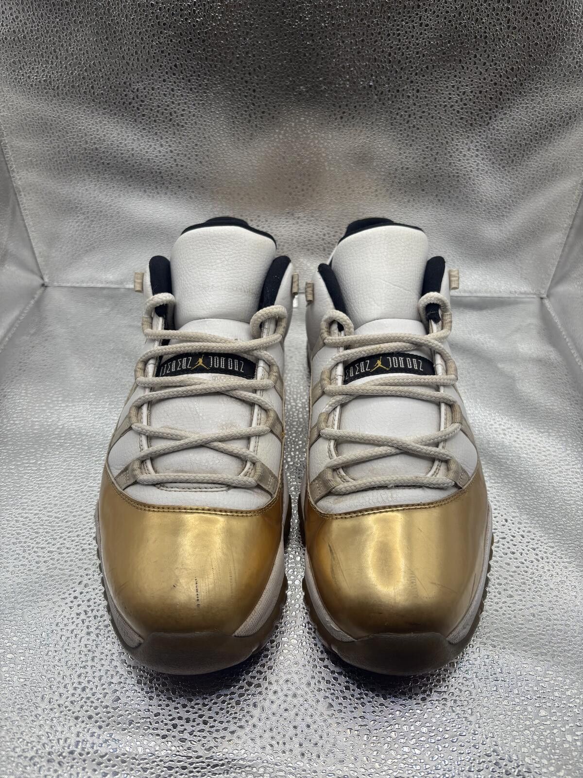 Jordan Brand Air Jordan 11 low closing ceremony Size US 12 / EU 45 - 2 Thumbnail
