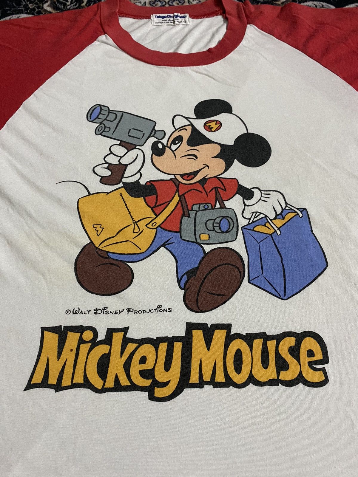 Disney 80S Tokyo Disneyland Mickey Mouse Raglan Made In Japan Size US S / EU 44-46 / 1 - 7 Thumbnail