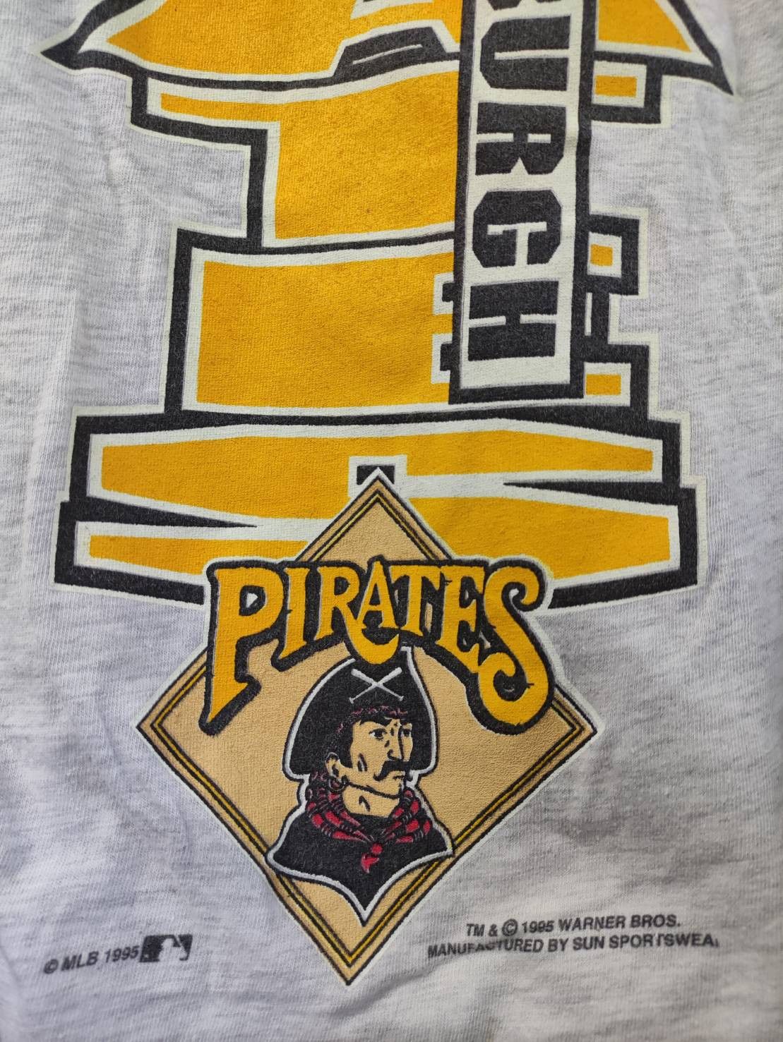 MLB Vtg 90's Pittsburgh Pirates x Warner Bros Face2Face Jerseys Size US L / EU 52-54 / 3 - 4 Thumbnail