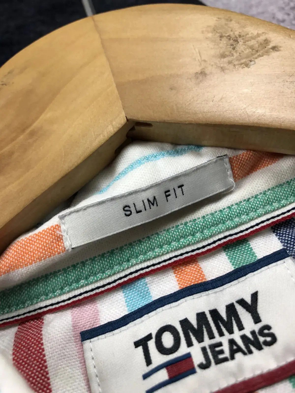 Tommy Hilfiger TOMMY HILFIGER Jeans Hype Tennis Shirt Mini Logo Streetwear Size US L / EU 52-54 / 3 - 7 Thumbnail