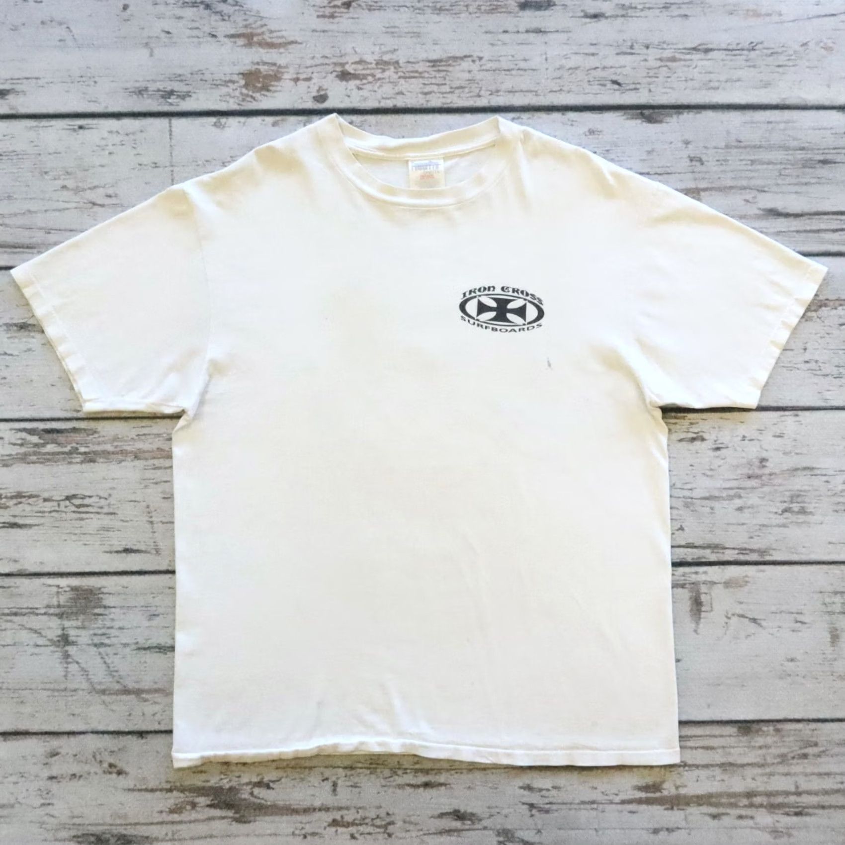 Vintage Vintage Iron Cross Surfboards Tshirt L White Mens Short Sleeve Size L Size US L / EU 52-54 / 3 - 2 Thumbnail