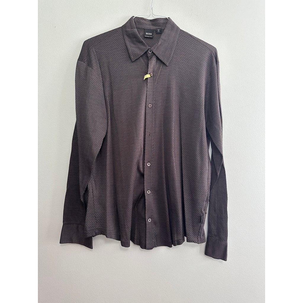 Hugo Boss Hugo Boss black textured button down size L Size US L / EU 52-54 / 3 - 2 Thumbnail