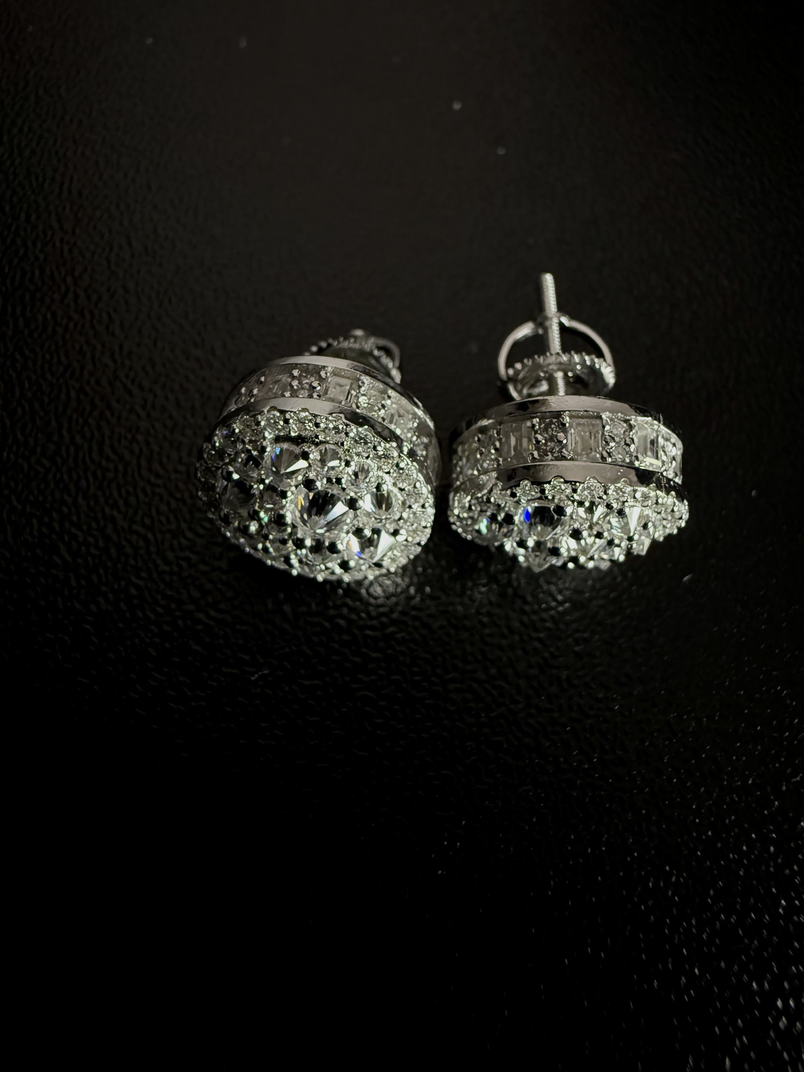 Other Glacier Halo stud moissanite mens 925silver earrings Size ONE SIZE - 5 Thumbnail
