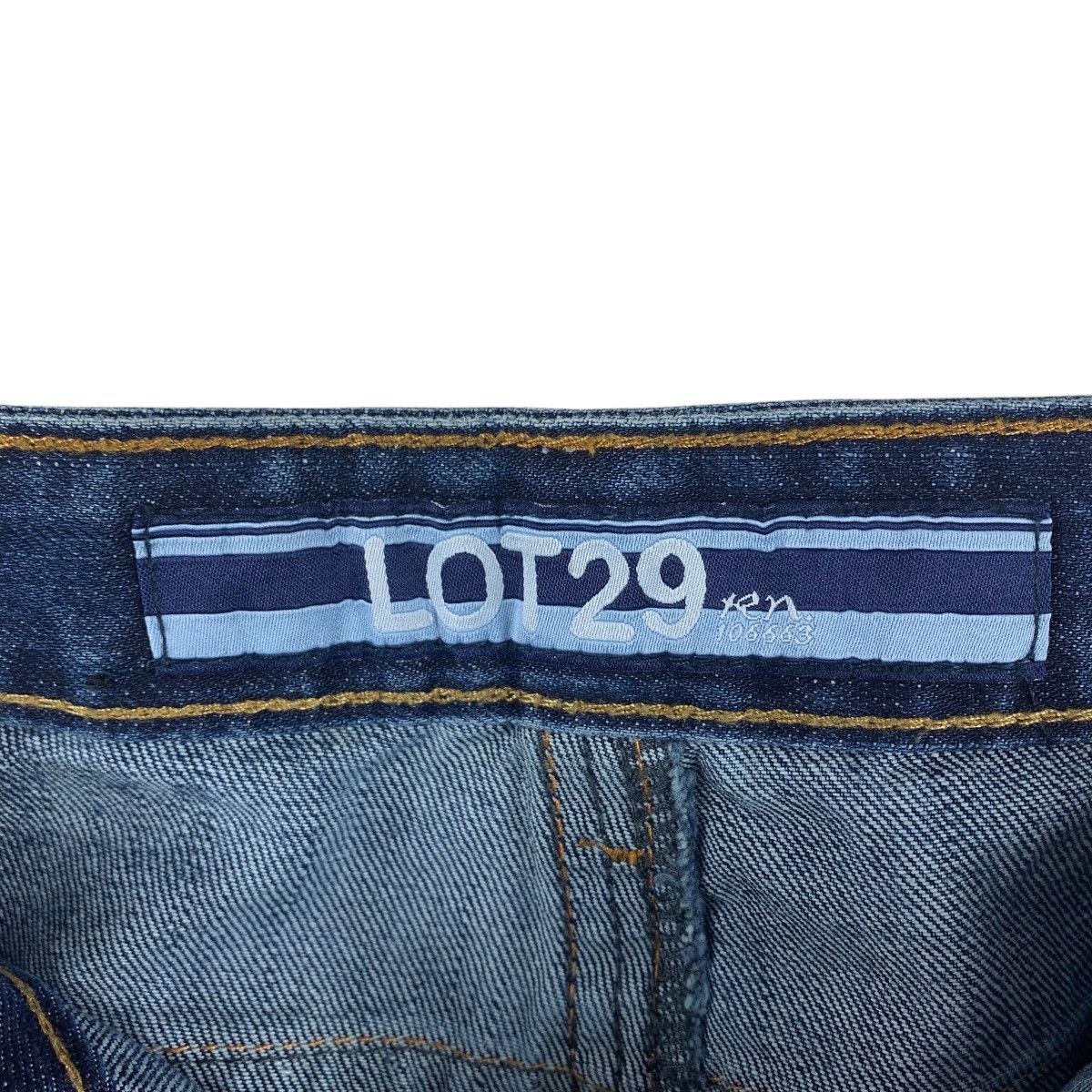 Japanese Brand LOT 29 x BUGS BUNNY embroidery design blue jeans Size US 34 / EU 50 - 3 Thumbnail