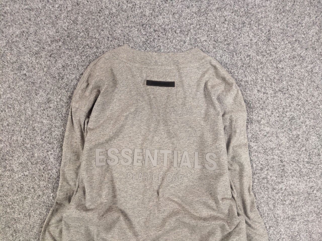 Fear of God Essential Fear Of God Authentic Classic Logo Long Sleeve Size US M / EU 48-50 / 2 - 8 Thumbnail