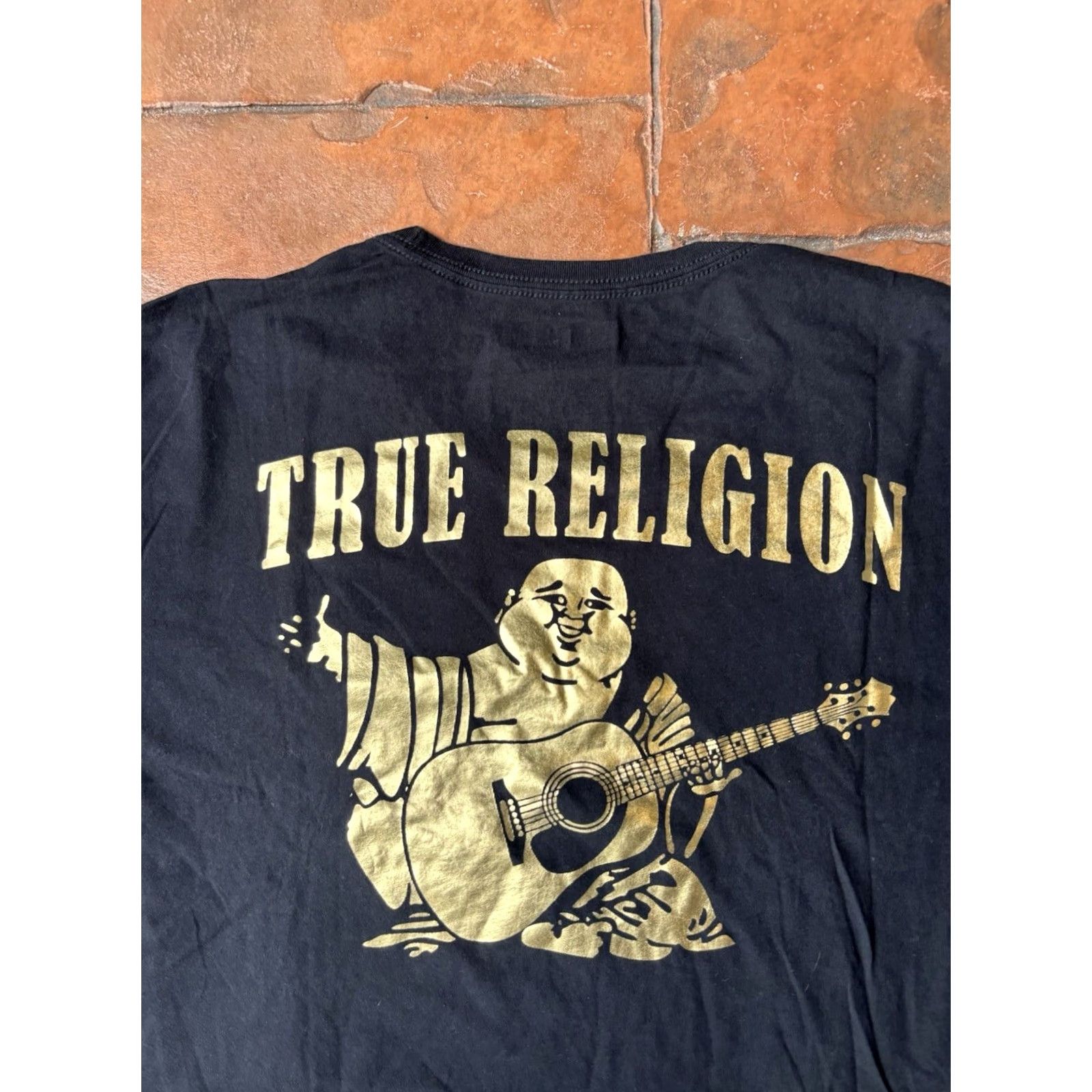 True Religion VINTAGE True Religion Buddha Guitar Logo T-Shirt Men’s 2XL Black Short Sleeve Cotton Size US XXL / EU 58 / 5 - 4 Thumbnail