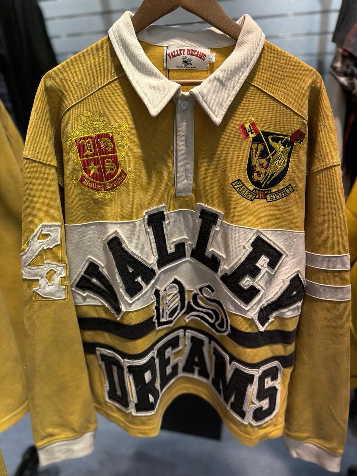Vale Vale Forever Valley Dreams Rugby Long-Sleeve Tee Yellow XL Size US XL / EU 56 / 4 - 1 Thumbnail