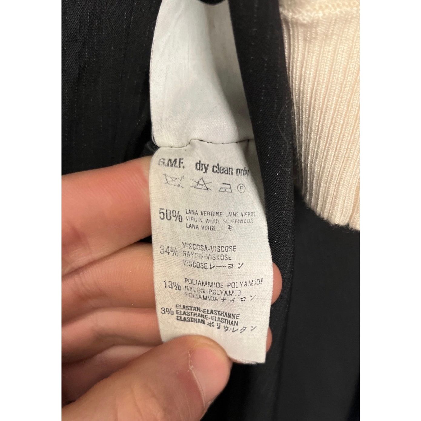 Gianfranco Ferre Gianfranco Ferré Black Wool Suit - US8/L Size L / US 10 / IT 46 - 9 Thumbnail