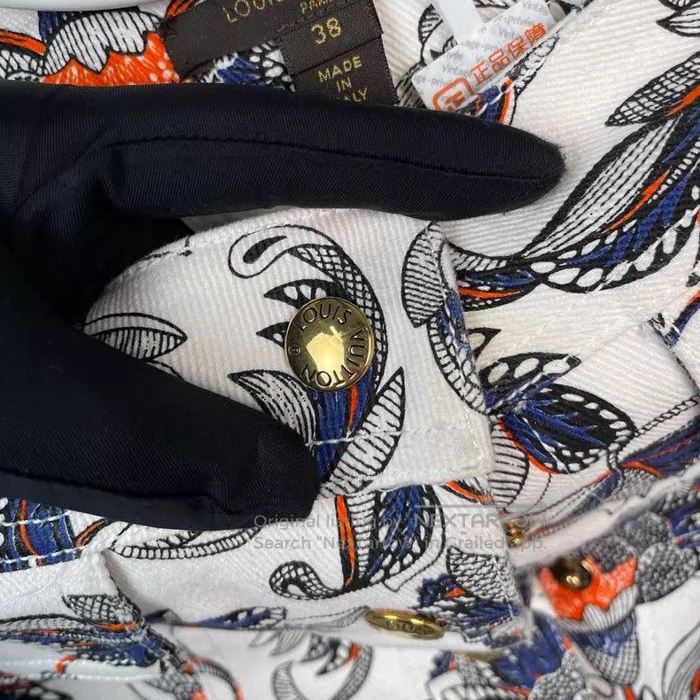 Louis Vuitton Louis Vuitton Blue and white cashew floral print skirt Size 37" - 3 Thumbnail