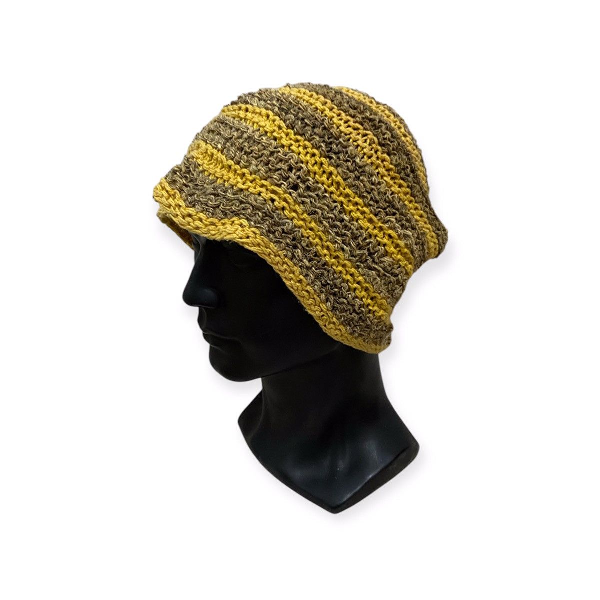Japanese Brand Japanese Brand Crochet Beanie Hat Size ONE SIZE - 1 Thumbnail