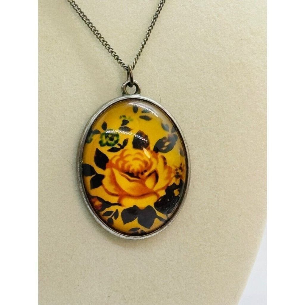 The Unbranded Brand Vintage Yellow Rose Oval Pendant Necklace 22" Size ONE SIZE - 1 Thumbnail
