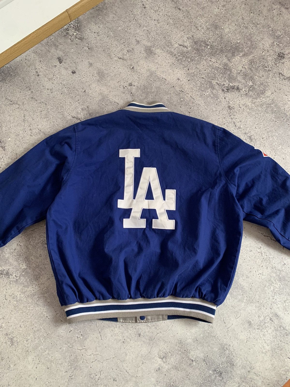 MLB Los Angeles Dodgers MLB Reversible Satin Bomber Jacket Size US XL / EU 56 / 4 - 4 Thumbnail