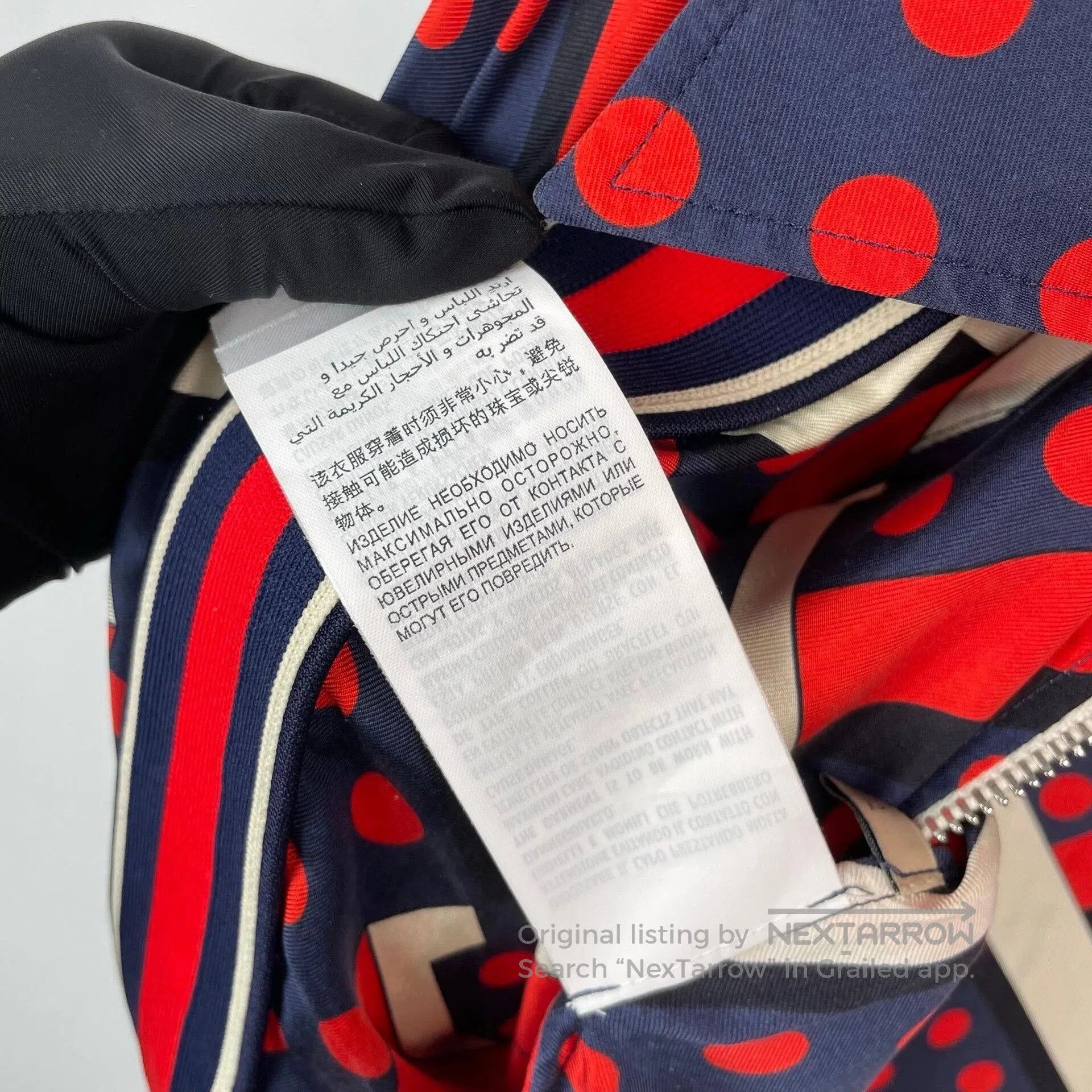 Gucci Gucci Silk Jacket XS Red Blue Dots. Size XS / US 0-2 / IT 36-38 - 8 Thumbnail