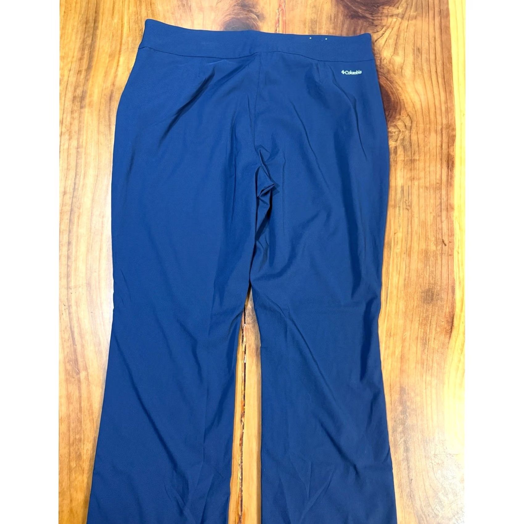 Vintage Columbia Pants 2XL Women Blue Solid Chino Straight Pull On Classic Fit 40 Waist 32 Inseam Navy Holiday/Everyday Wear Size 40" / US 18 - 8 Thumbnail