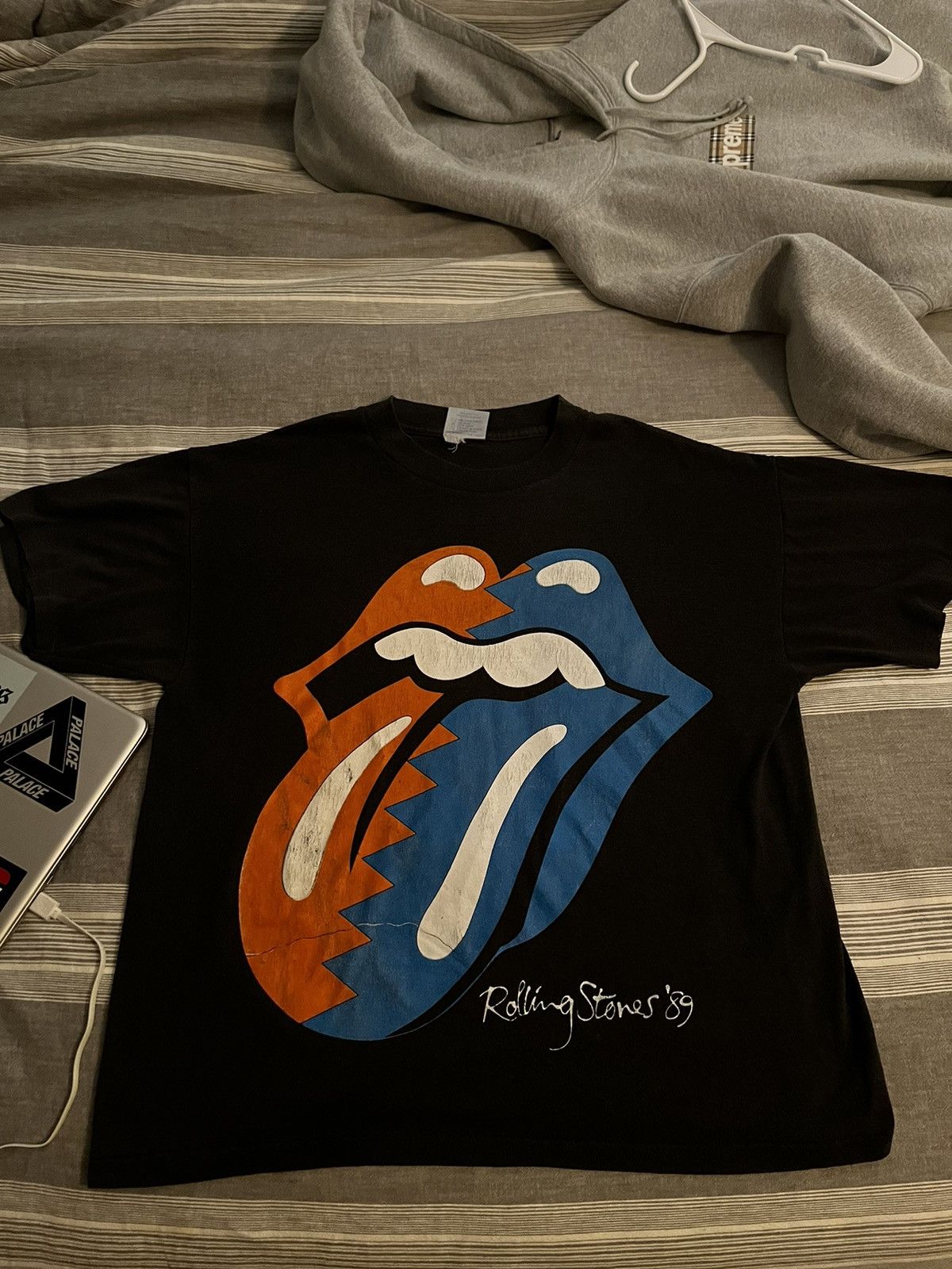 Band Tees Vintage Rolling Stones 1989 Tour T-Shirt Size US M / EU 48-50 / 2 - 1 Thumbnail