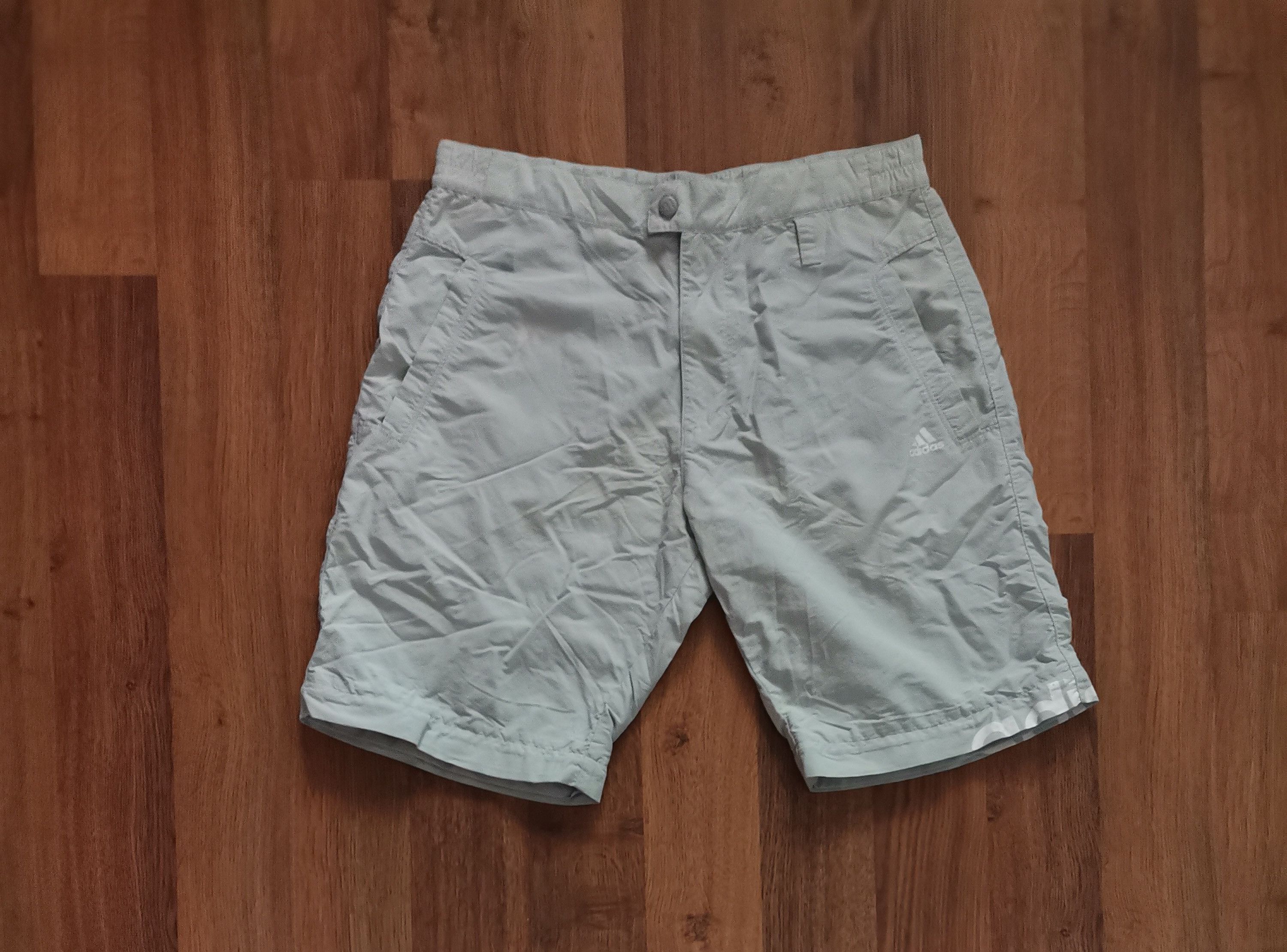 Adidas Vintage Adidas Shorts Size US 30 / EU 46 - 1 Thumbnail
